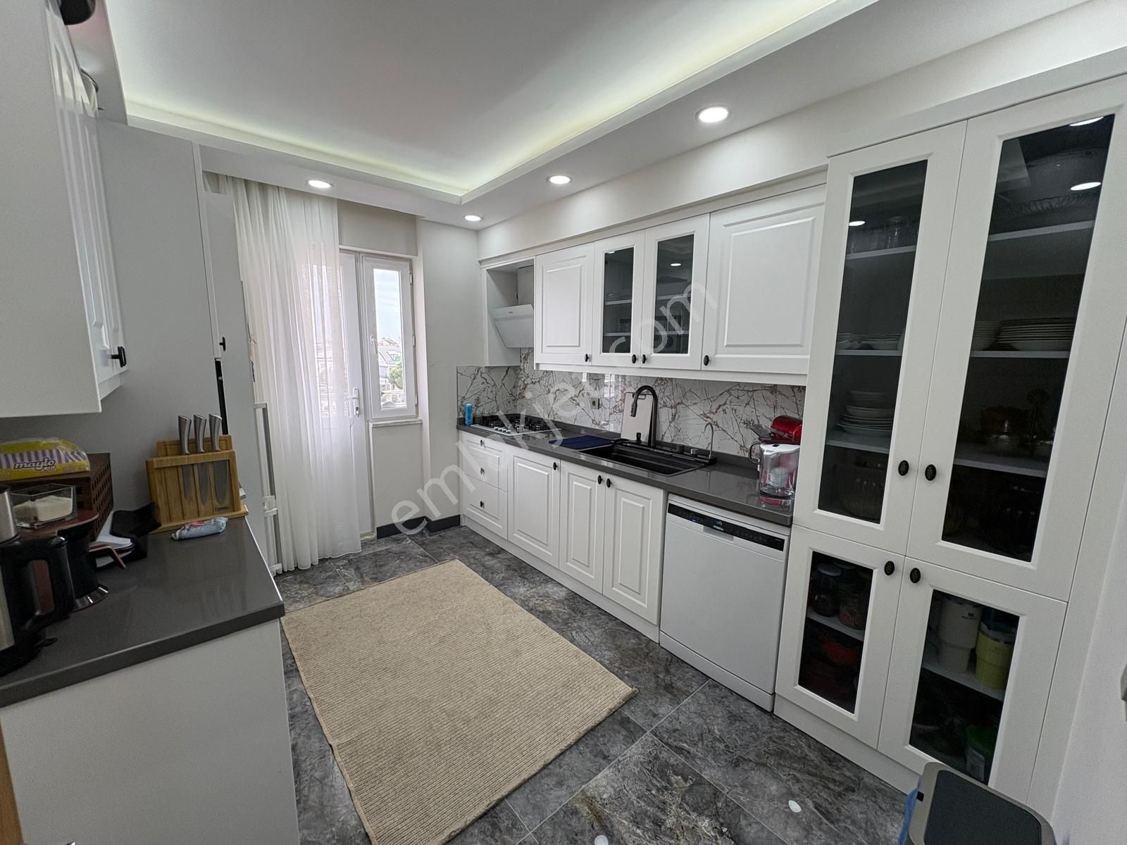 Didim Merkezde 3+1ayrı Mutfak Daire - Görsel 18
