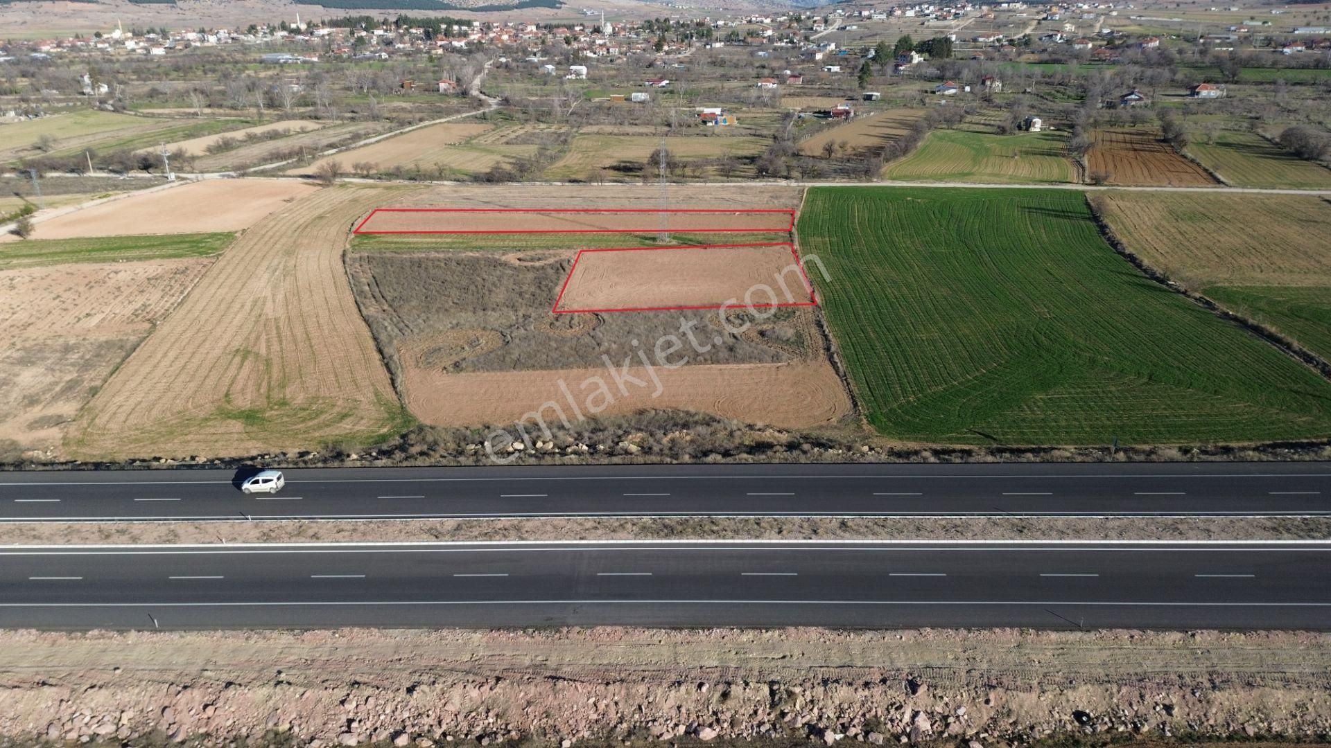 Korkuteli Yeltende Güzel Konumda Yatırımık Veya Yerleşime Uygun Tarlalar - Görsel 4