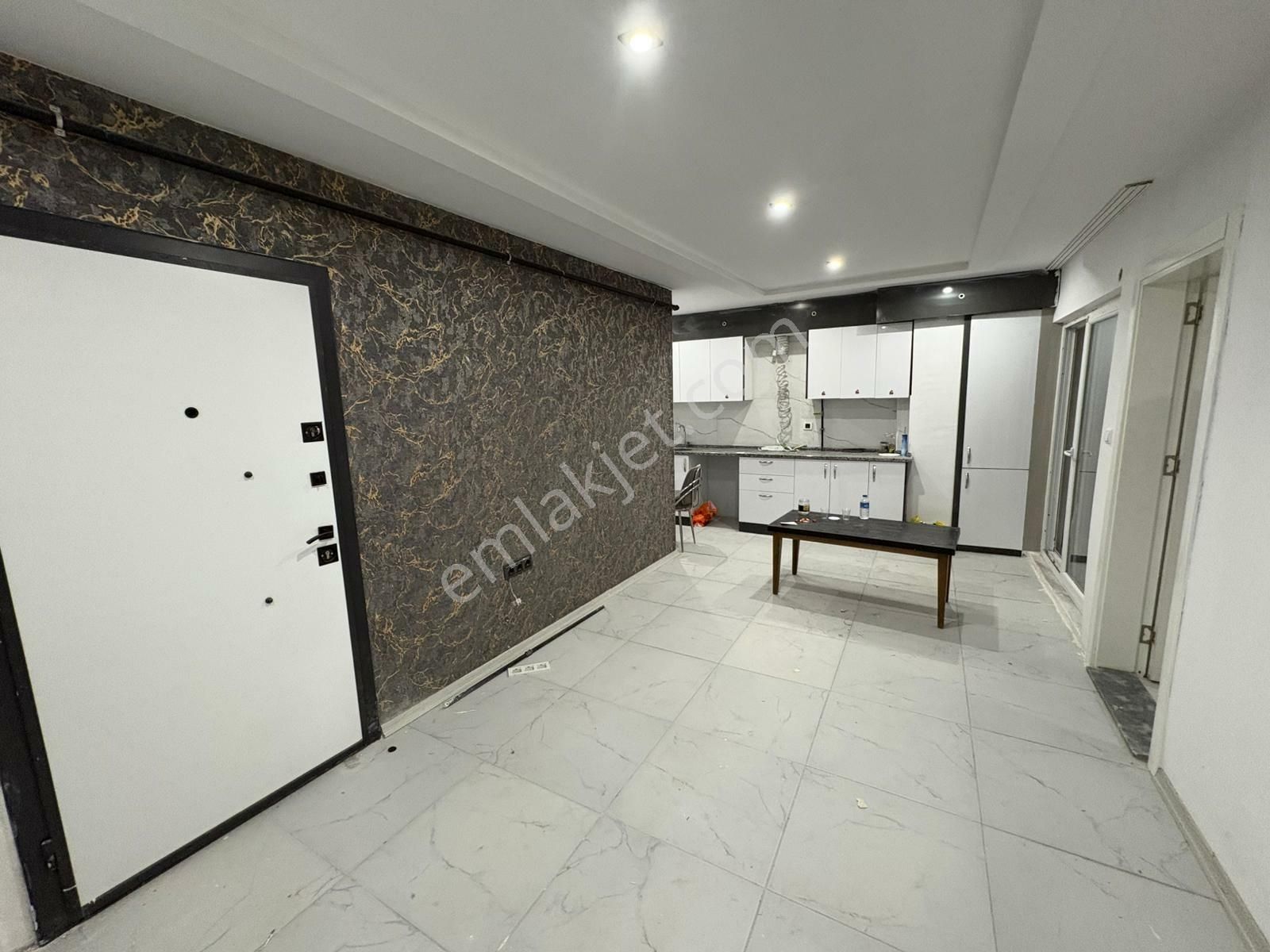 Erkaya Emlak Saltak Bizim Kasap Arkası 2+1 Teraslı Kiralık Daire - Görsel 10