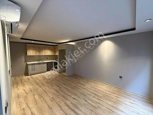 Antalya Konyaaltı'nda Lüks Site İçerisinde Katta 1+1 Satılık