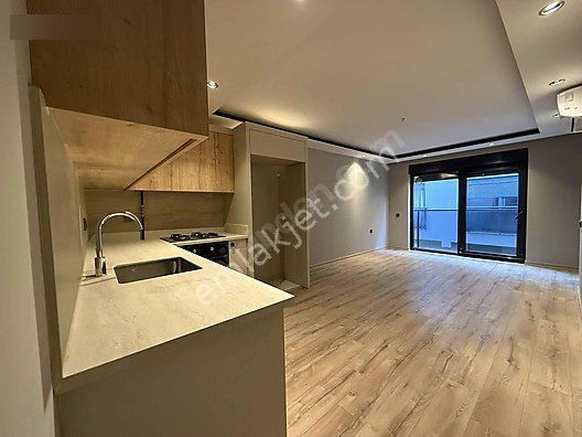 Antalya Konyaaltı'nda Lüks Site İçerisinde Katta 1+1 Satılık - Görsel 5