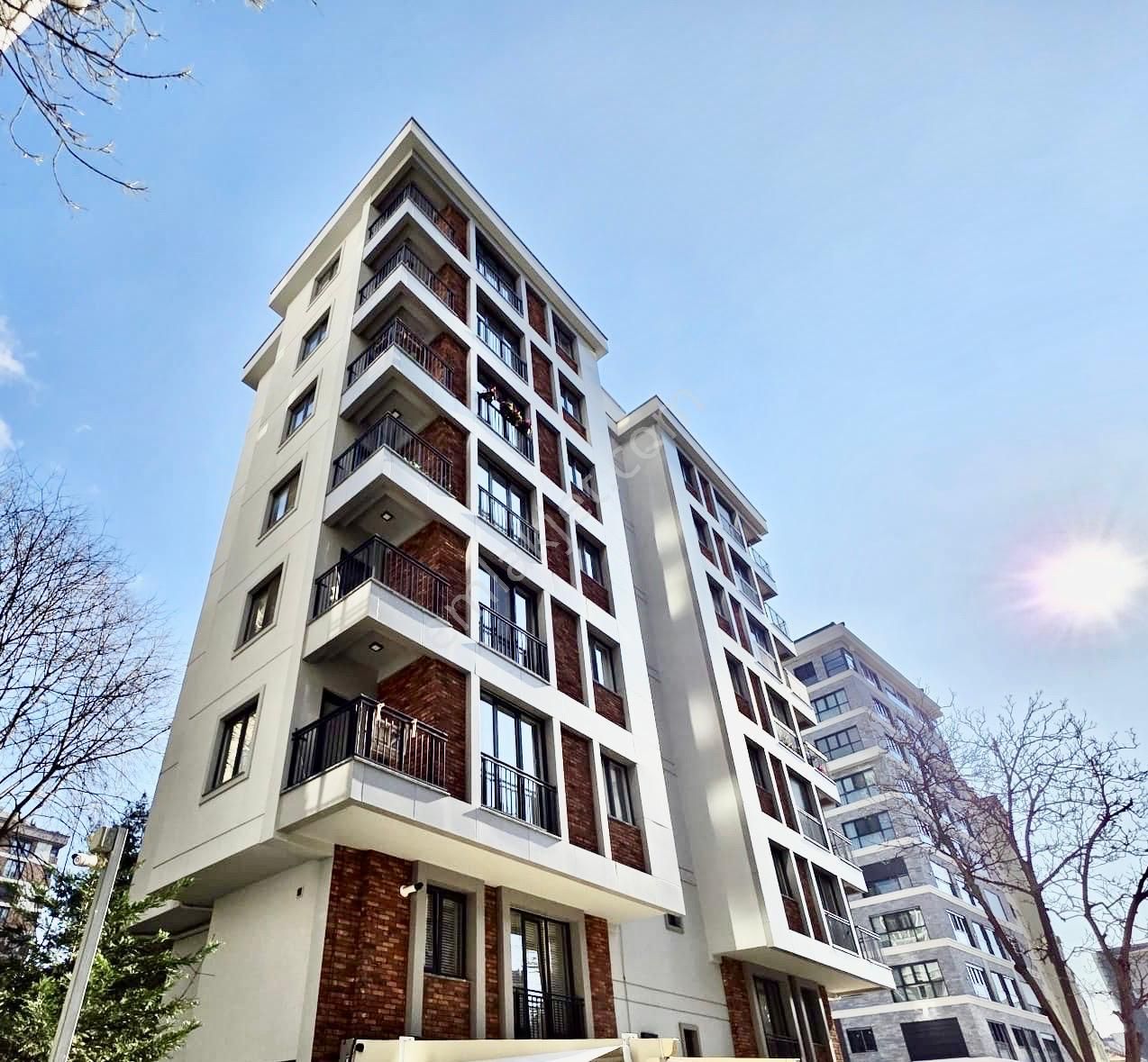 Suadiye Barış Büfeye Yakın 2+1 Balkonlu Ultra Lüks Yeni Bina...