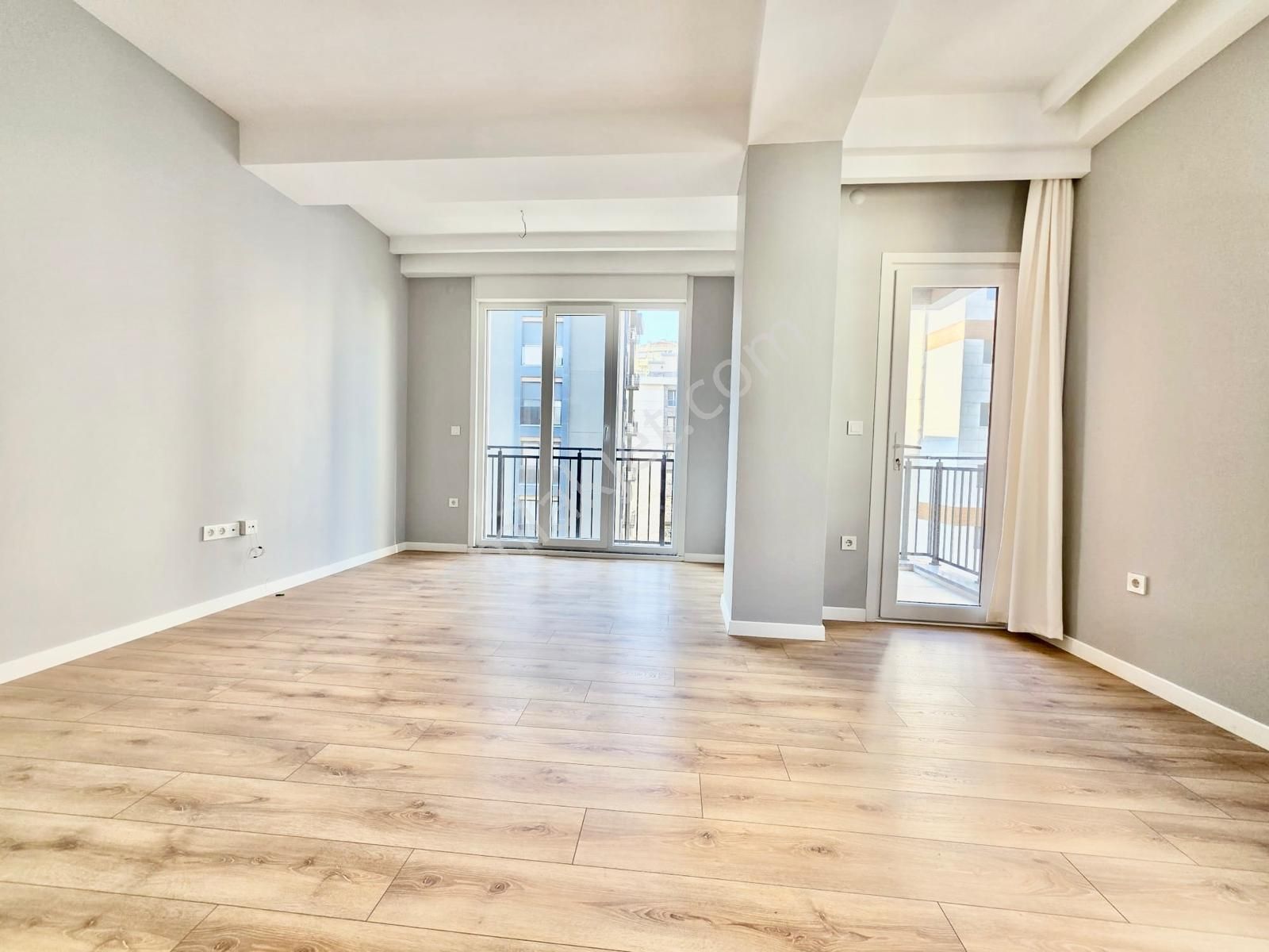 Suadiye Barış Büfeye Yakın 2+1 Balkonlu Ultra Lüks Yeni Bina... - Görsel 3