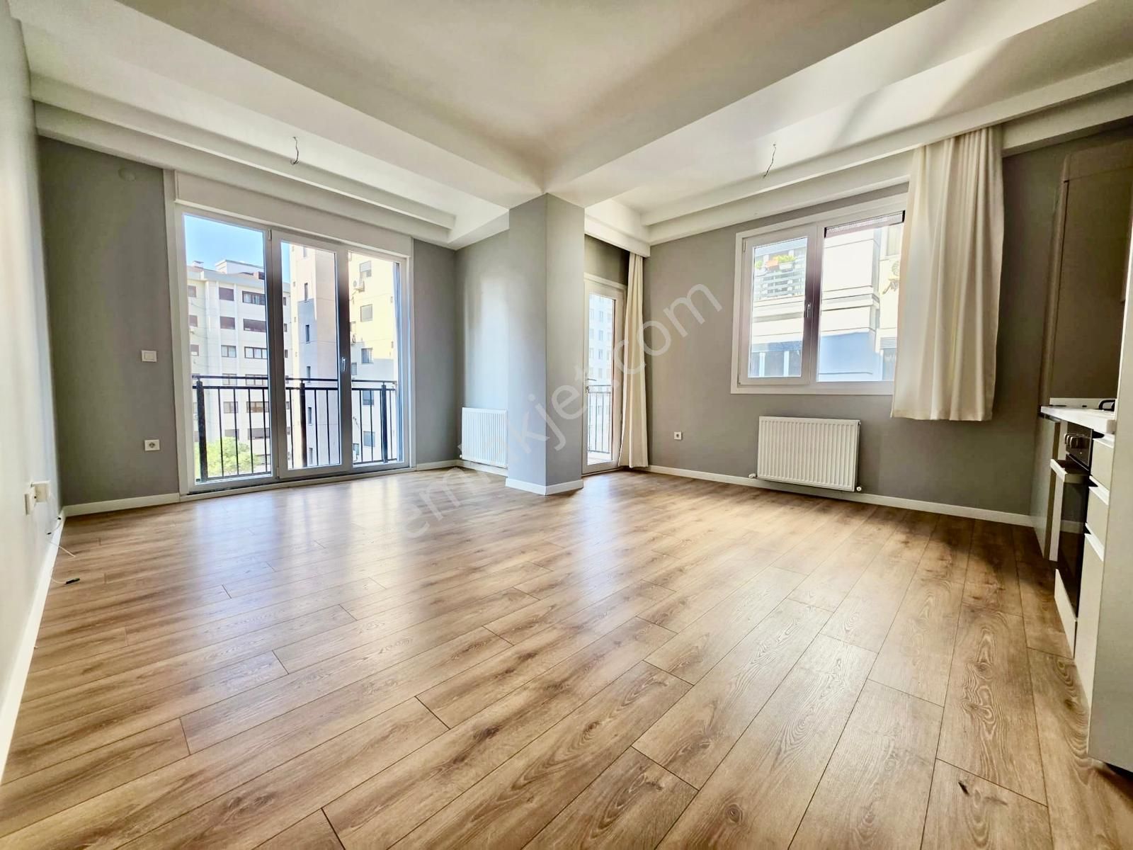 Suadiye Barış Büfeye Yakın 2+1 Balkonlu Ultra Lüks Yeni Bina... - Görsel 4