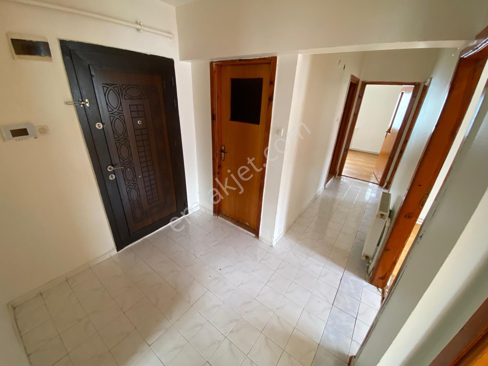 Yılmaz Gayrimenkul'den Andiçen Mah Cadde Üzeri 140m2 20 Bin Tl Kiralık Daire - Görsel 19