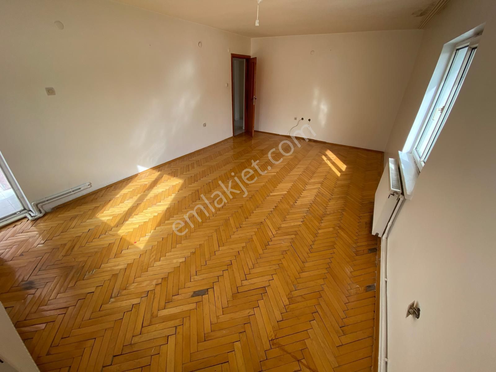 Yılmaz Gayrimenkul'den Andiçen Mah Cadde Üzeri 140m2 20 Bin Tl Kiralık Daire - Görsel 11