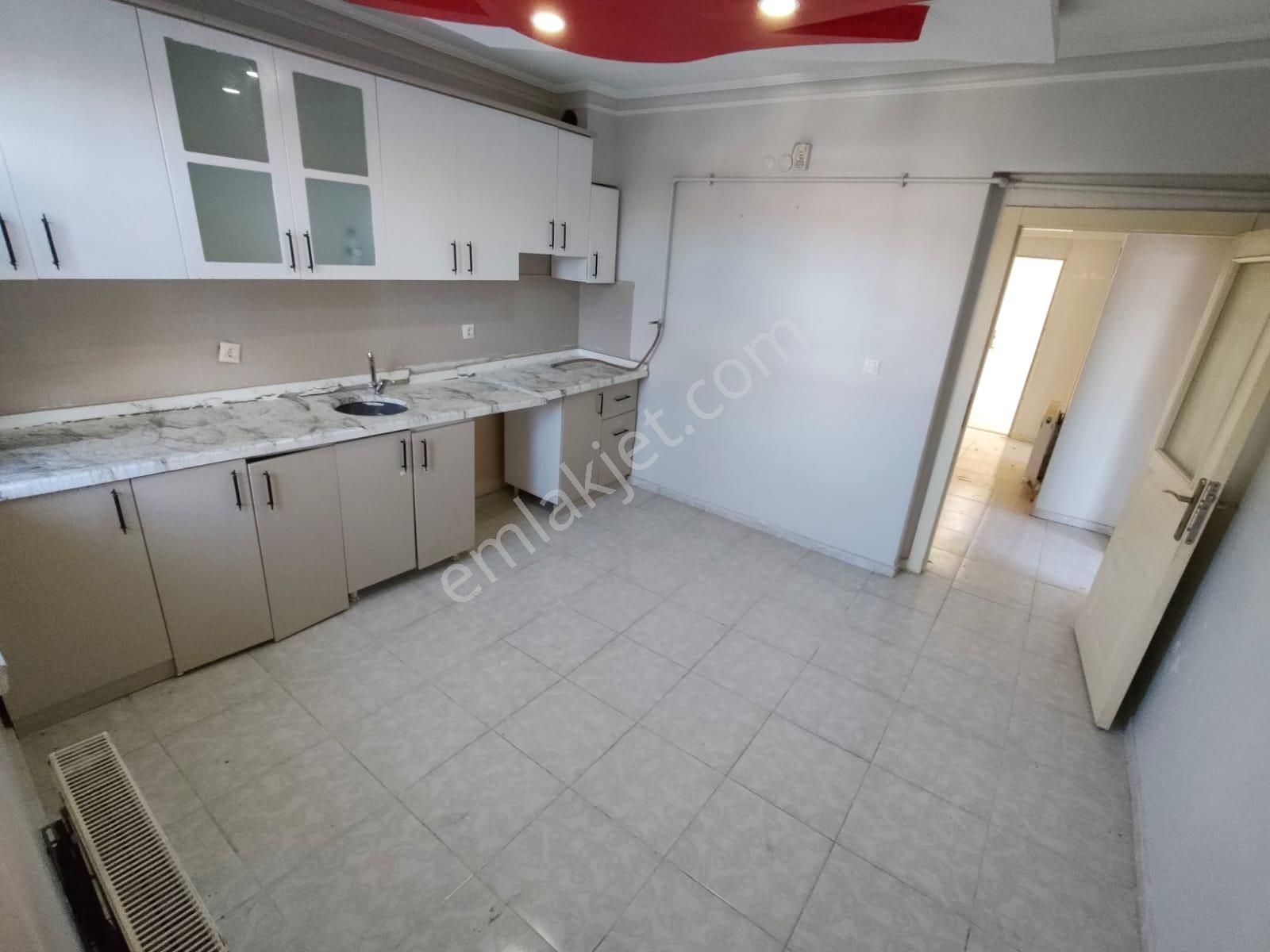 Yılmaz Gayrimenkulden Malazgirt Mahallesinde 2+1 Ön Cephe 17.000 Pazarlıklı Fırsat Kiralık Daire - Görsel 10