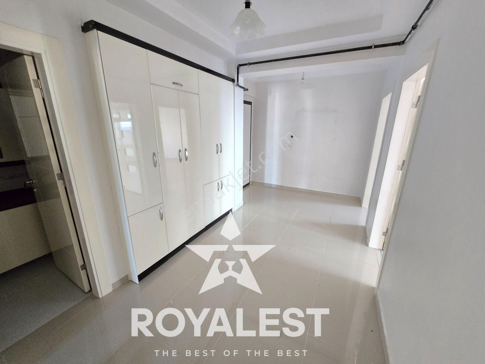 Royalest'ten Karataş Tramvaya Sıfır İskanlı Site İçi Ara Kat 3+1 - Görsel 20