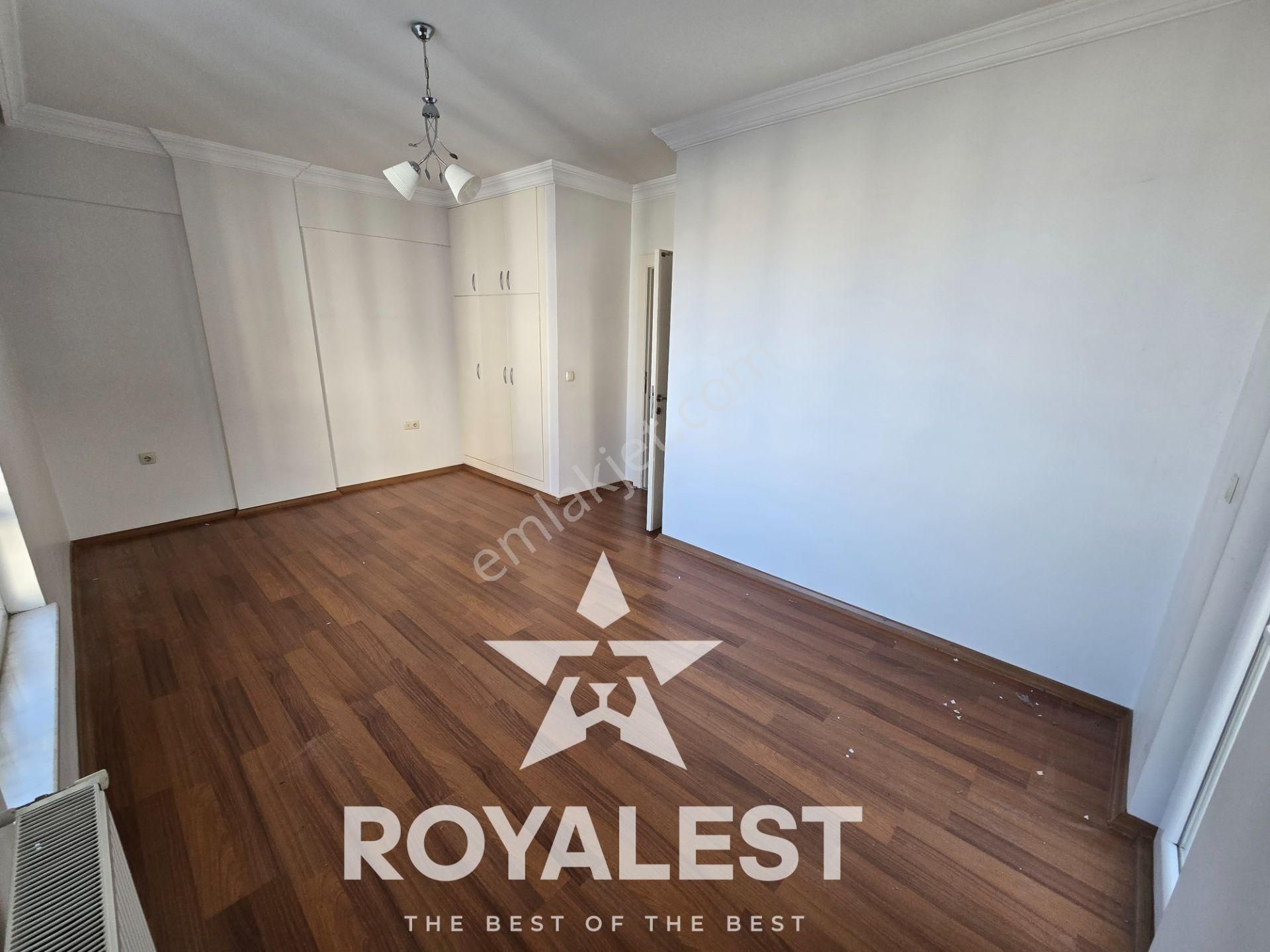 Royalest'ten Karataş Tramvaya Sıfır İskanlı Site İçi Ara Kat 3+1 - Görsel 10