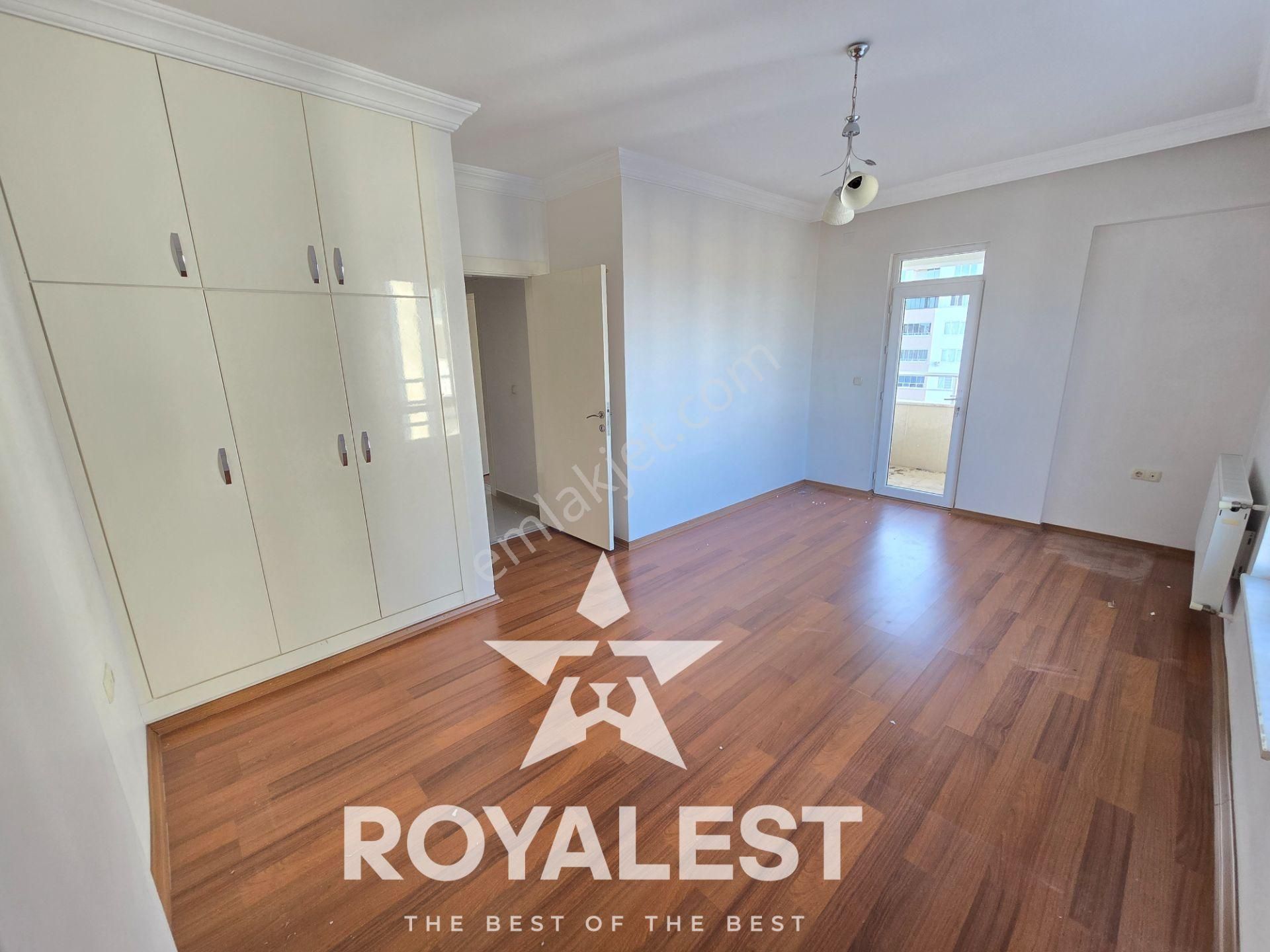 Royalest'ten Karataş Tramvaya Sıfır İskanlı Site İçi Ara Kat 3+1 - Görsel 7