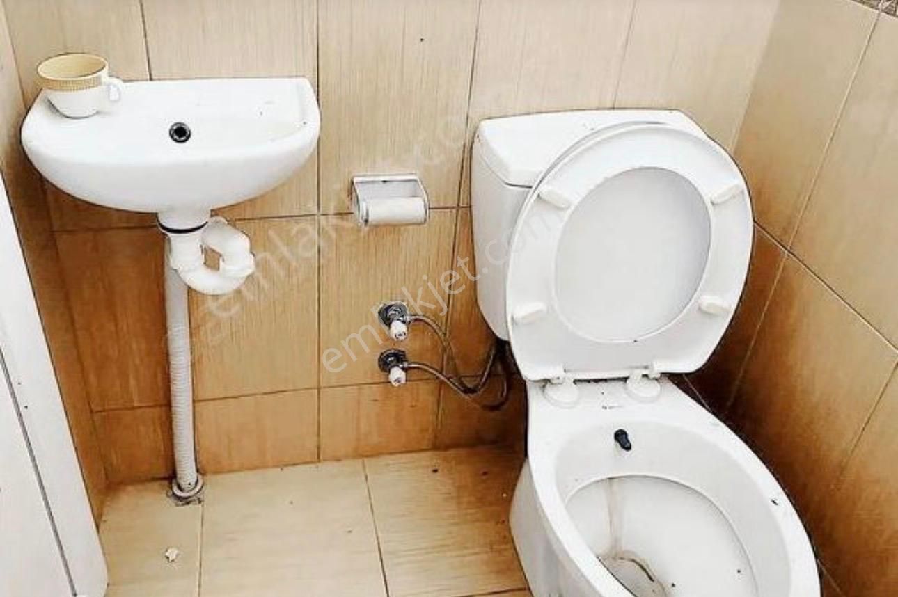 Sancaktepe'de Bağdat Caddesinde Ters Dubleks Dükkan - Görsel 17