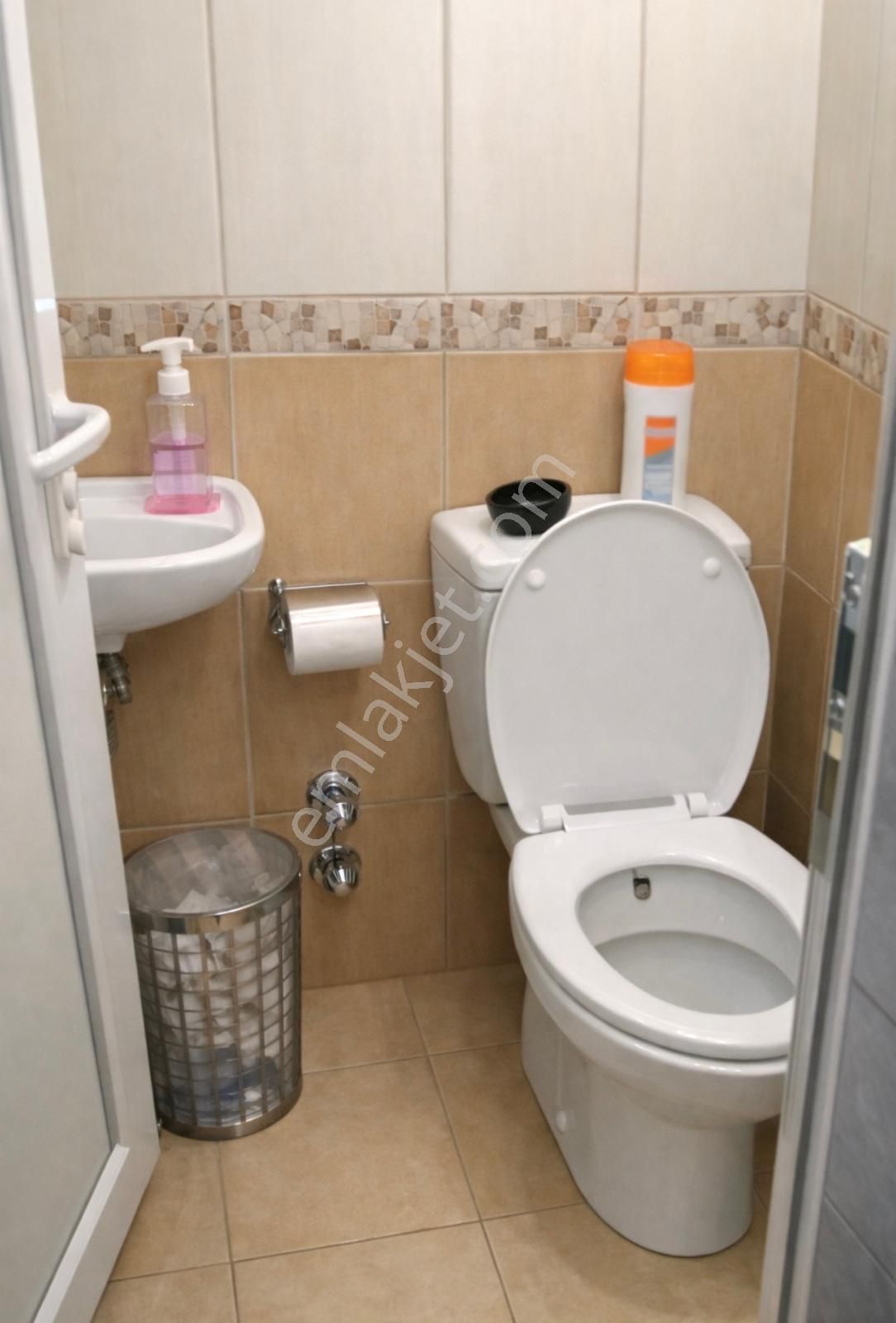 Sancaktepe'de Bağdat Caddesinde Ters Dubleks Dükkan - Görsel 11