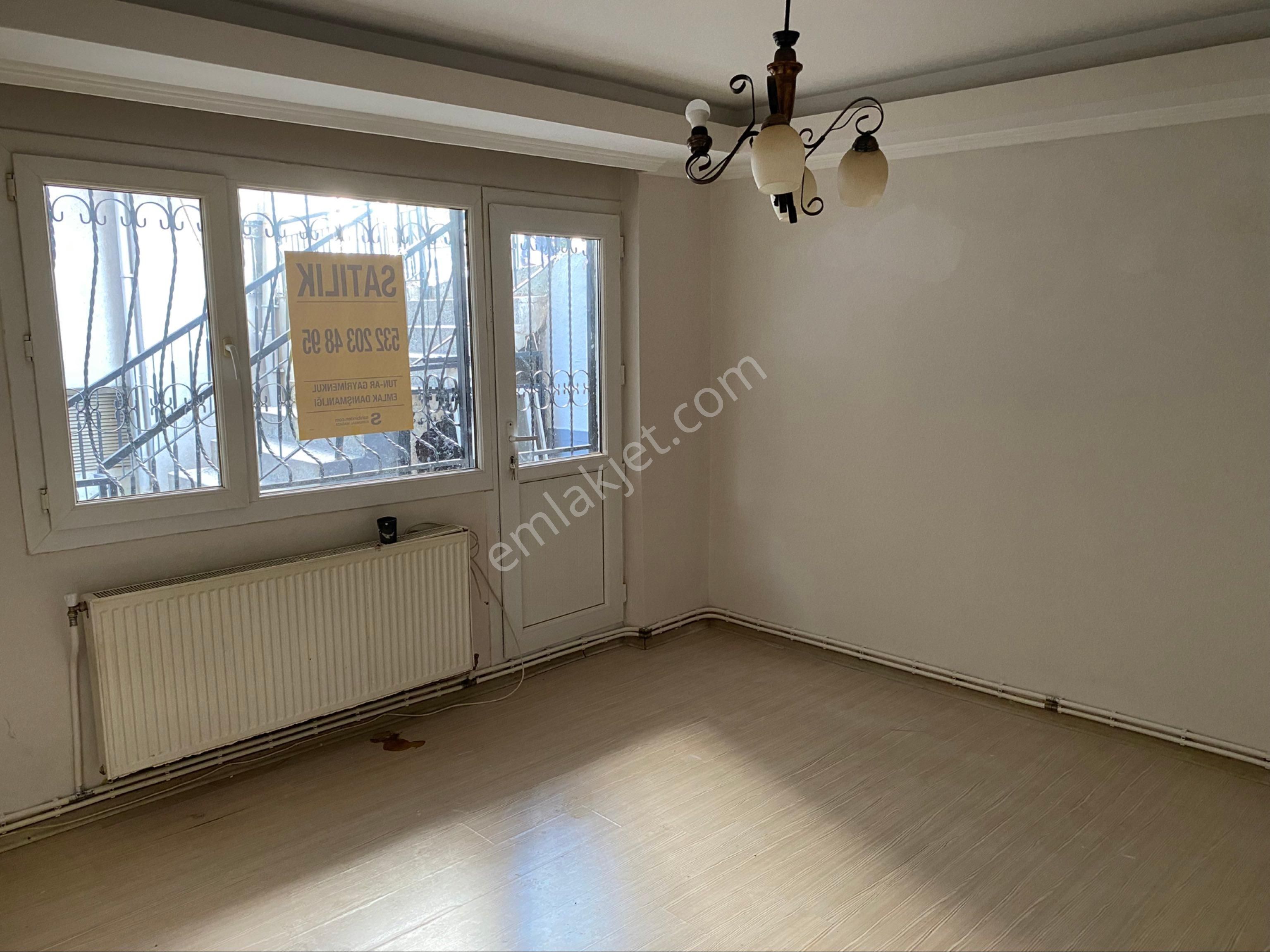 Yeşilyurt Osman Kibarda Giriş Katı Satılık 2+1 Satılık Daire - Görsel 13