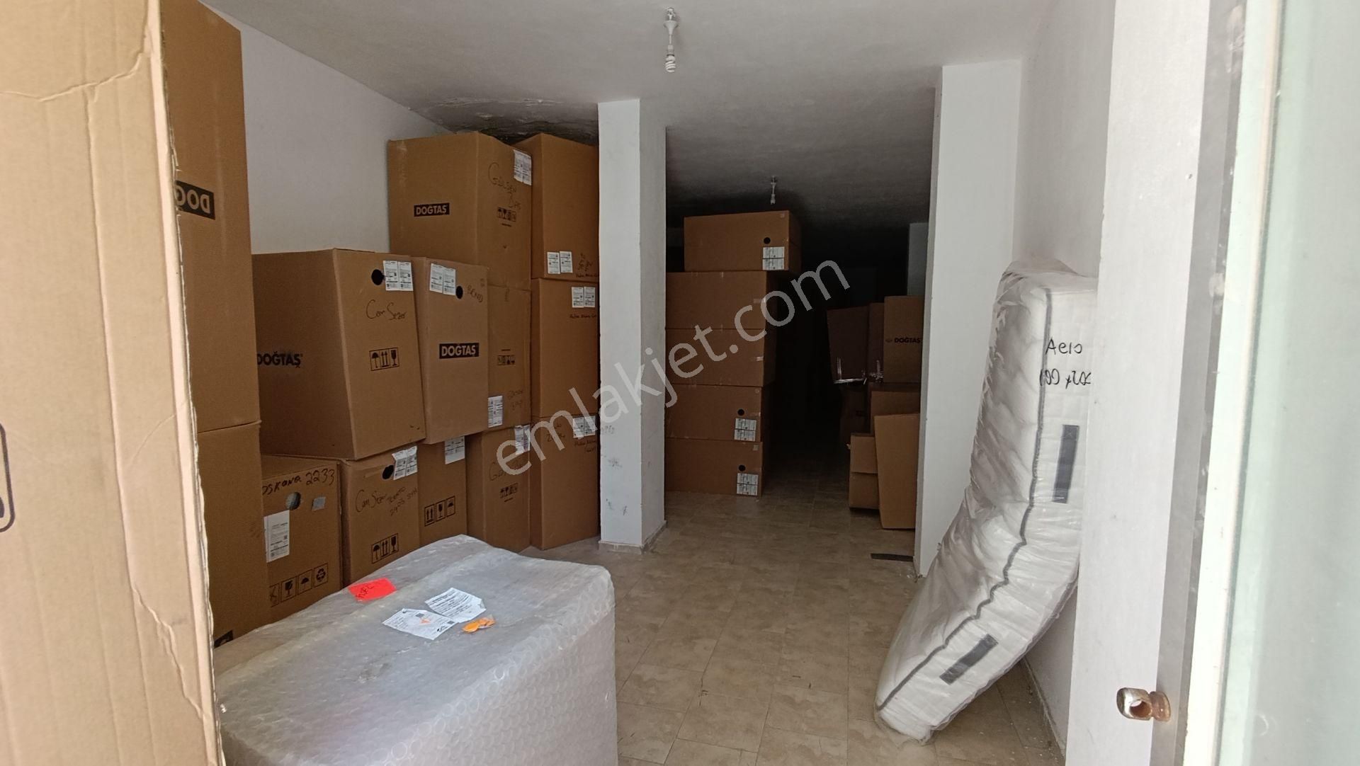 Pendik Esenyalı Kiralık Uygun Ana Cadde Yol Üstü Düz Ayak 250m2 Dükkan Spotaj Yok Fatura Kesilir - Görsel 30