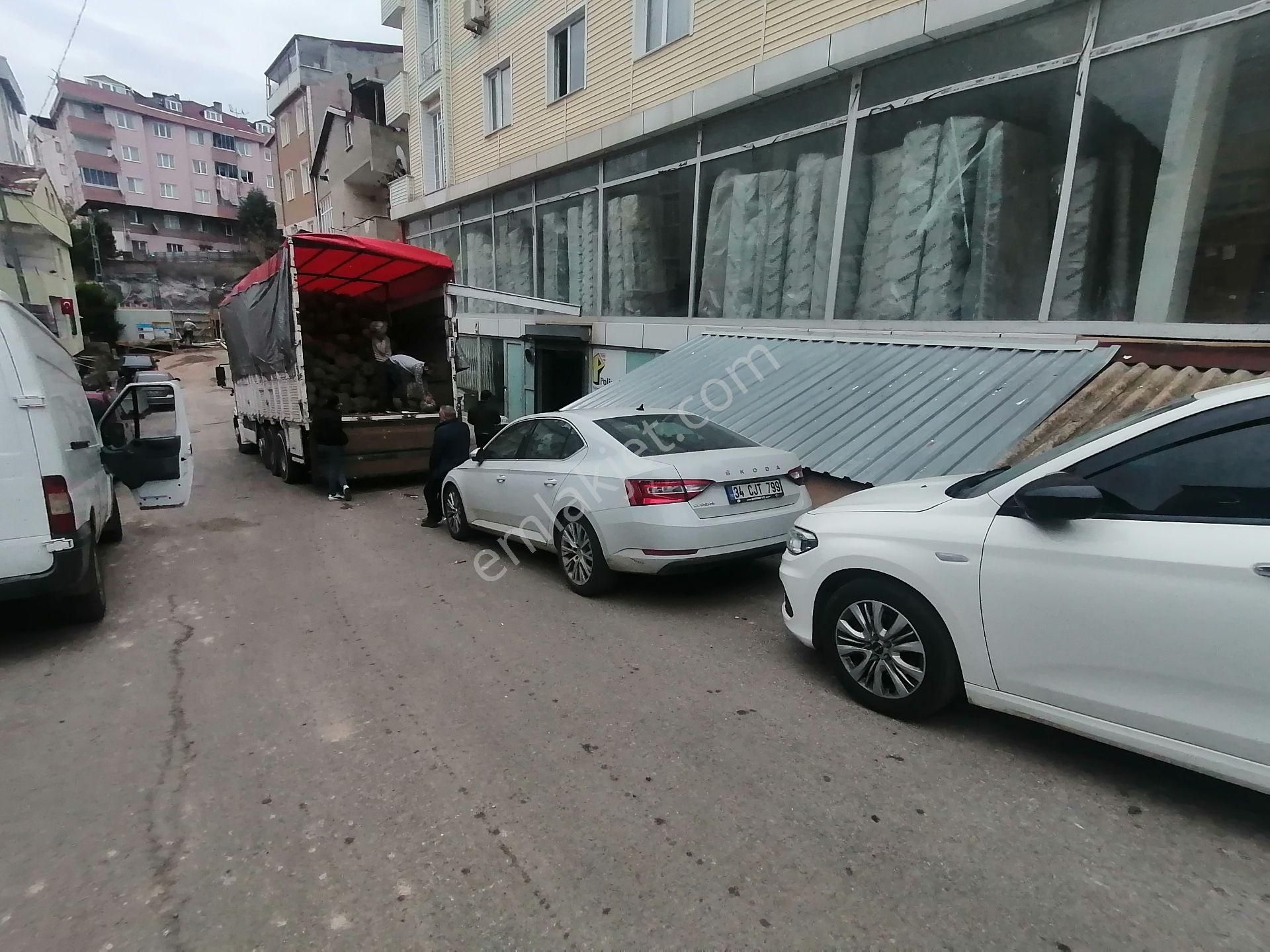 Pendik Esenyalı Kiralık Uygun Ana Cadde Yol Üstü Düz Ayak 250m2 Dükkan Spotaj Yok Fatura Kesilir - Görsel 15