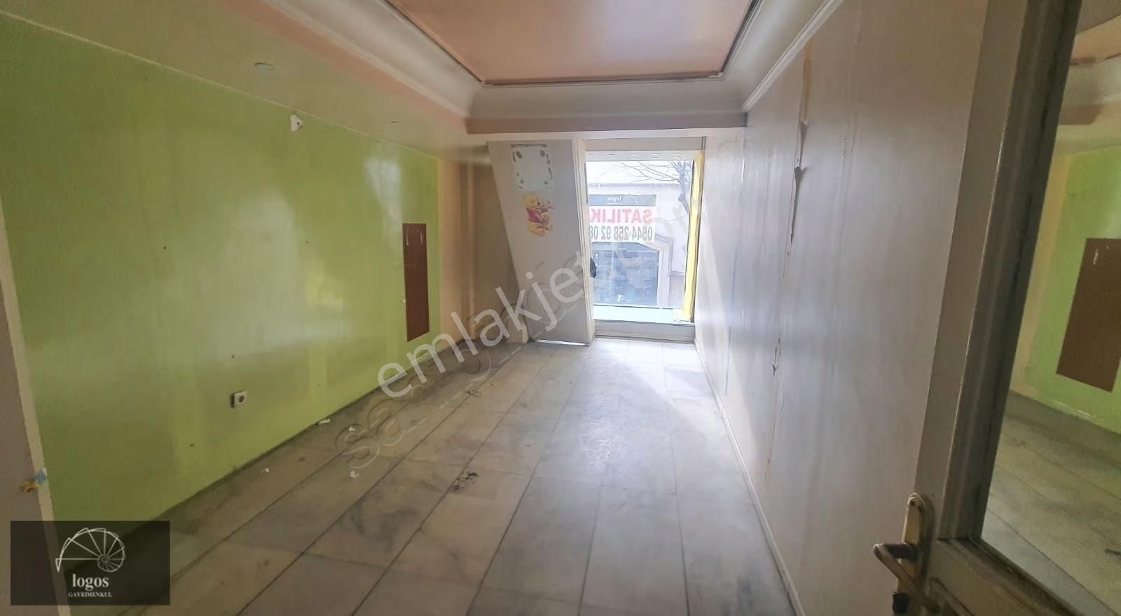 Halasgargazi Bir Bina Sokak Cephe Dükkan - Görsel 12