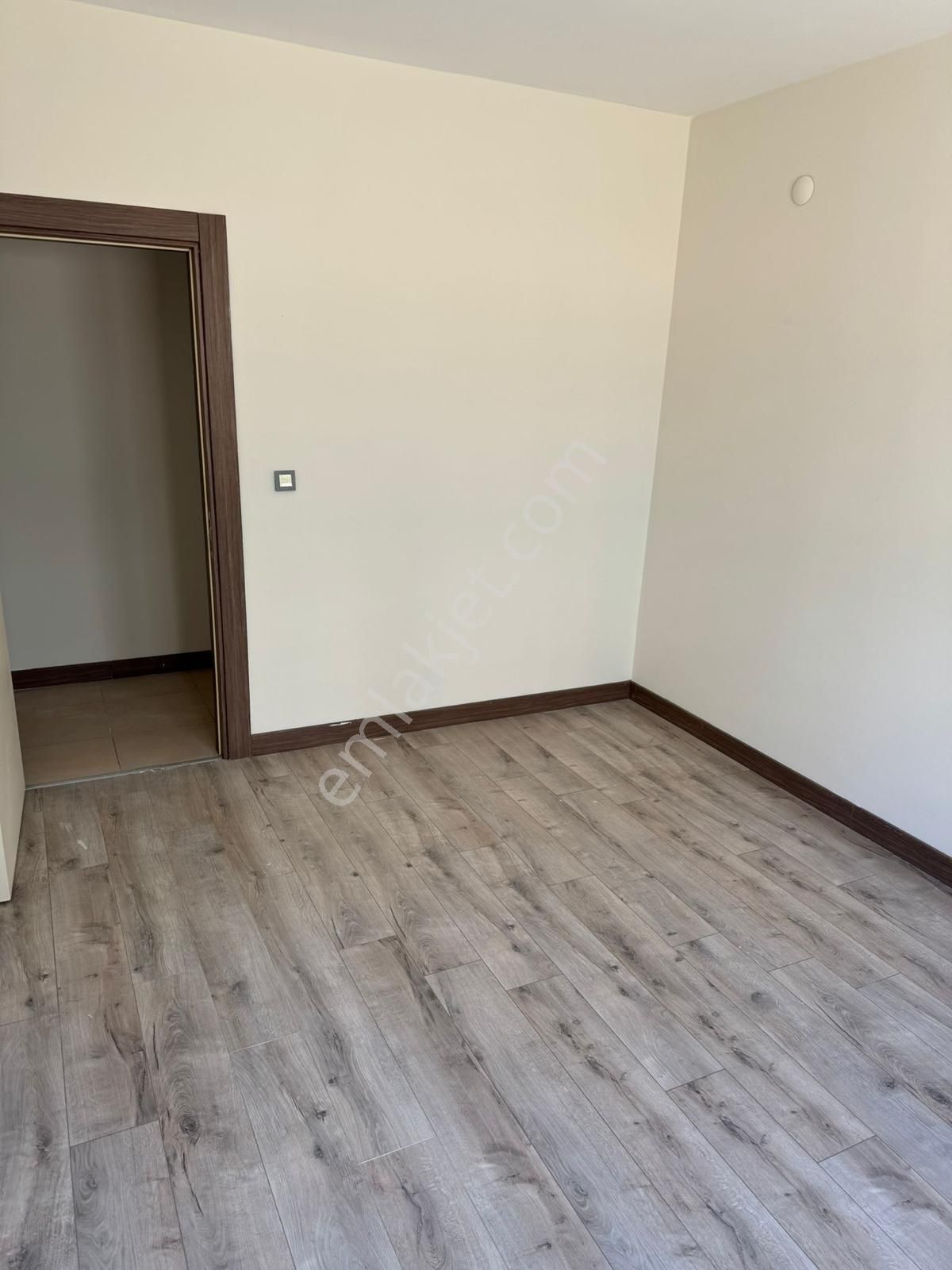 Saraycık Tokide 4+1 Ebeveyn Banyolu Kapalı Otoparklı Kiralık Daire - Görsel 15