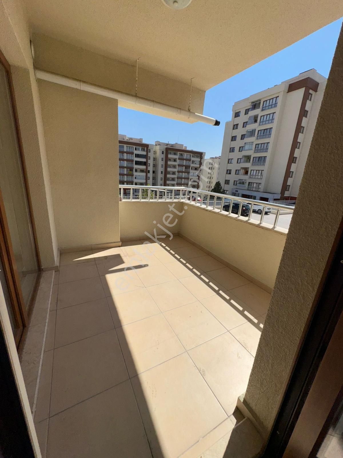 Saraycık Tokide 4+1 Ebeveyn Banyolu Kapalı Otoparklı Kiralık Daire - Görsel 11