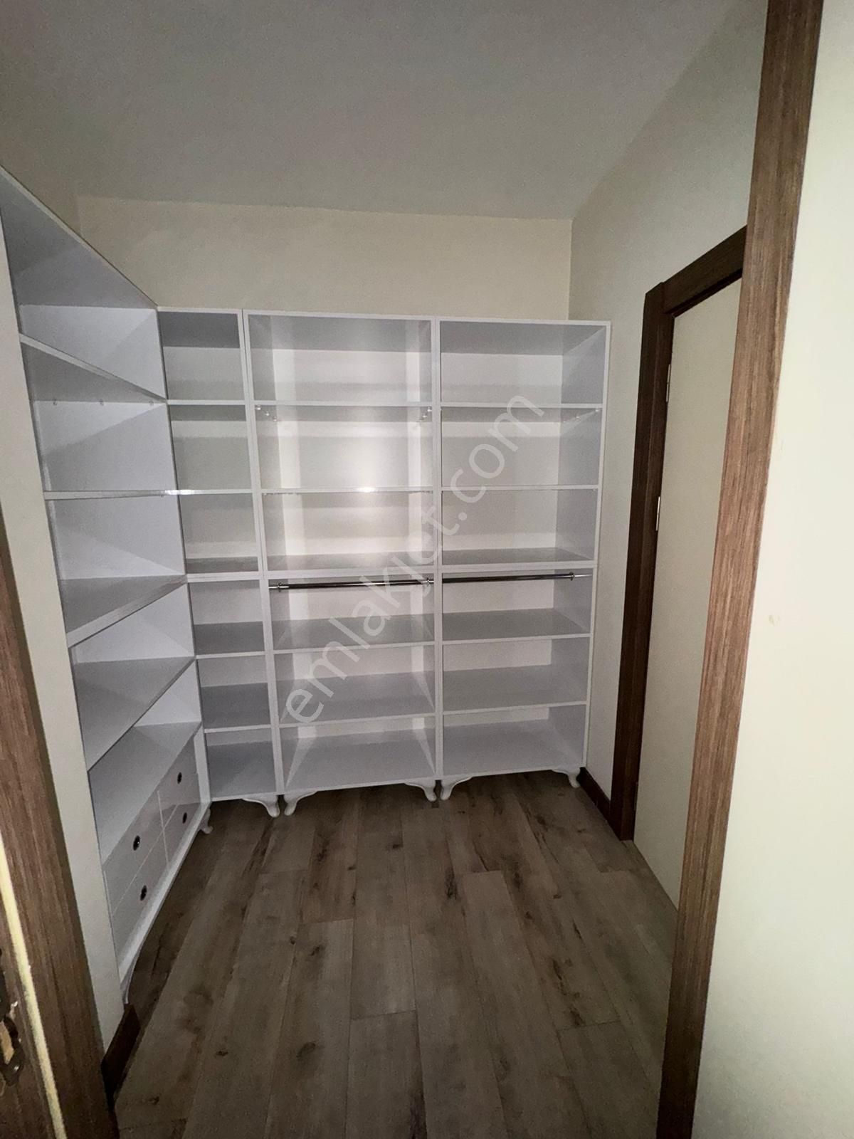 Saraycık Tokide 4+1 Ebeveyn Banyolu Kapalı Otoparklı Kiralık Daire - Görsel 7