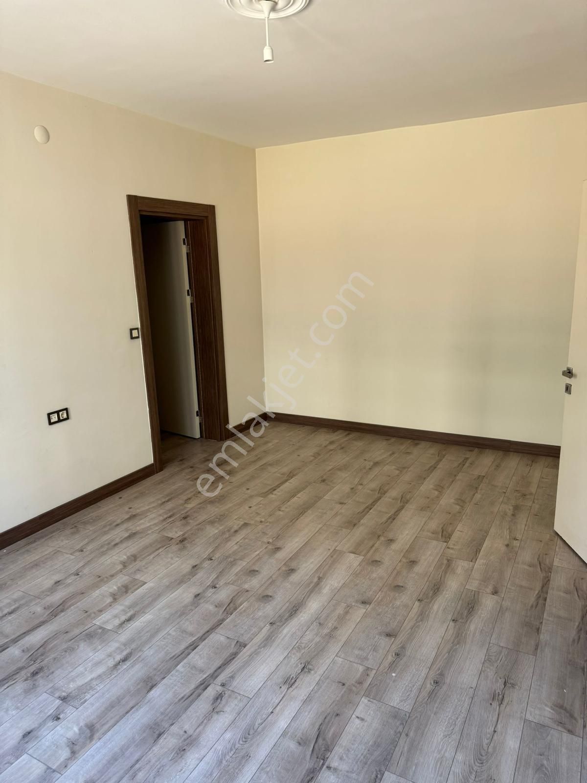 Saraycık Tokide 4+1 Ebeveyn Banyolu Kapalı Otoparklı Kiralık Daire - Görsel 24