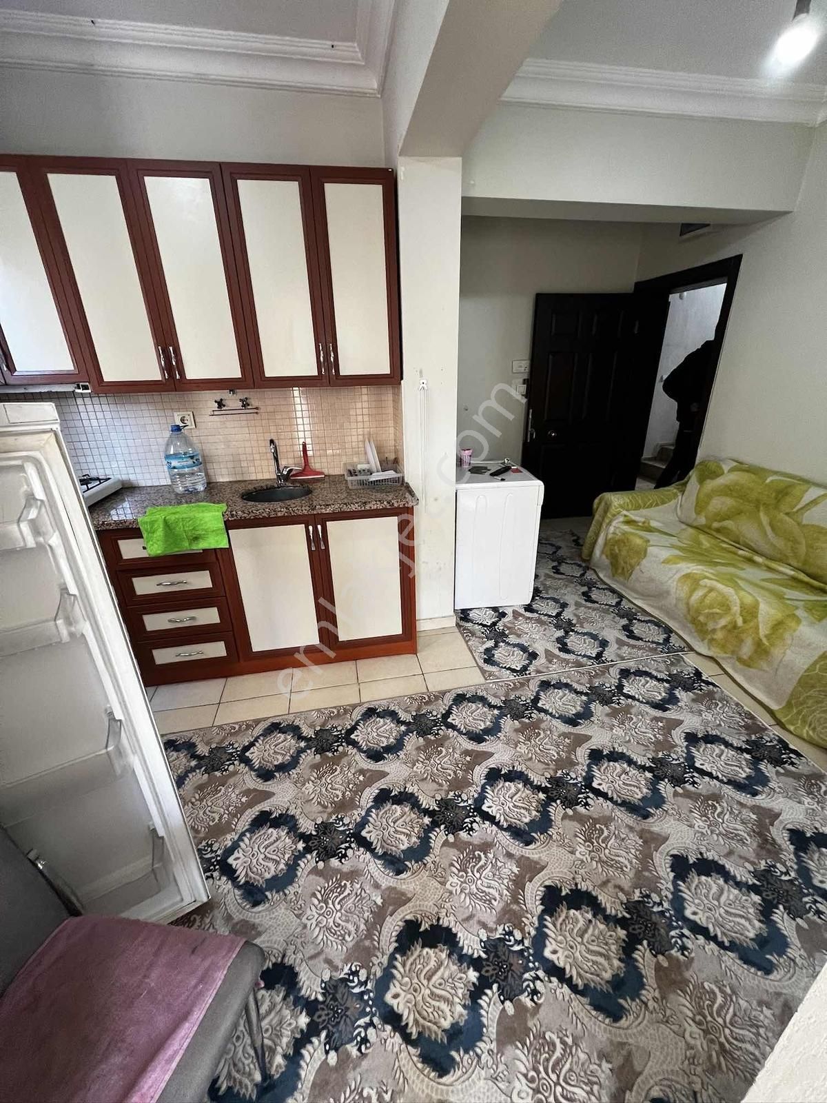 Kiralık Balkonlu Eşyalı Apart - Görsel 3