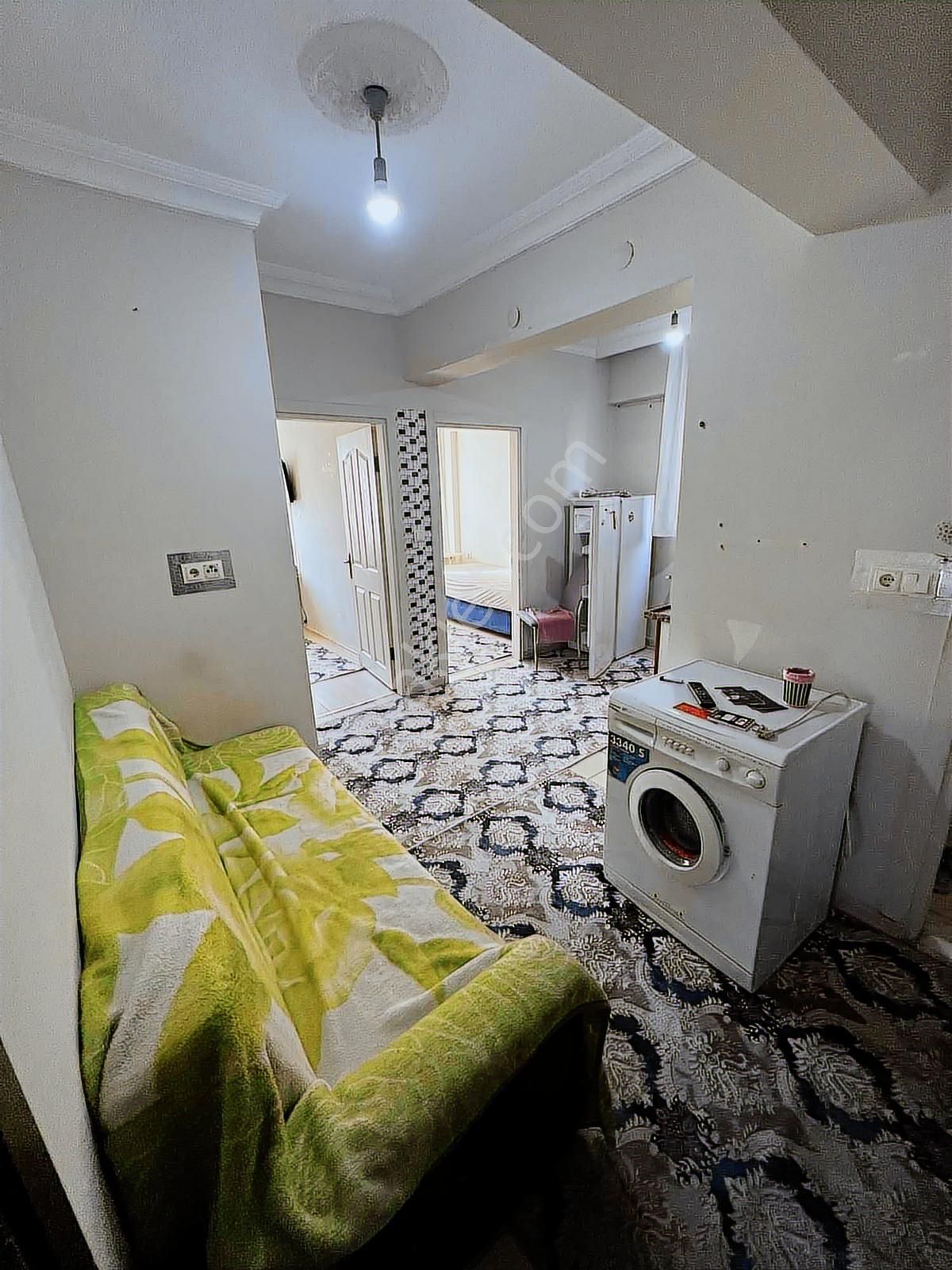 Kiralık Balkonlu Apart