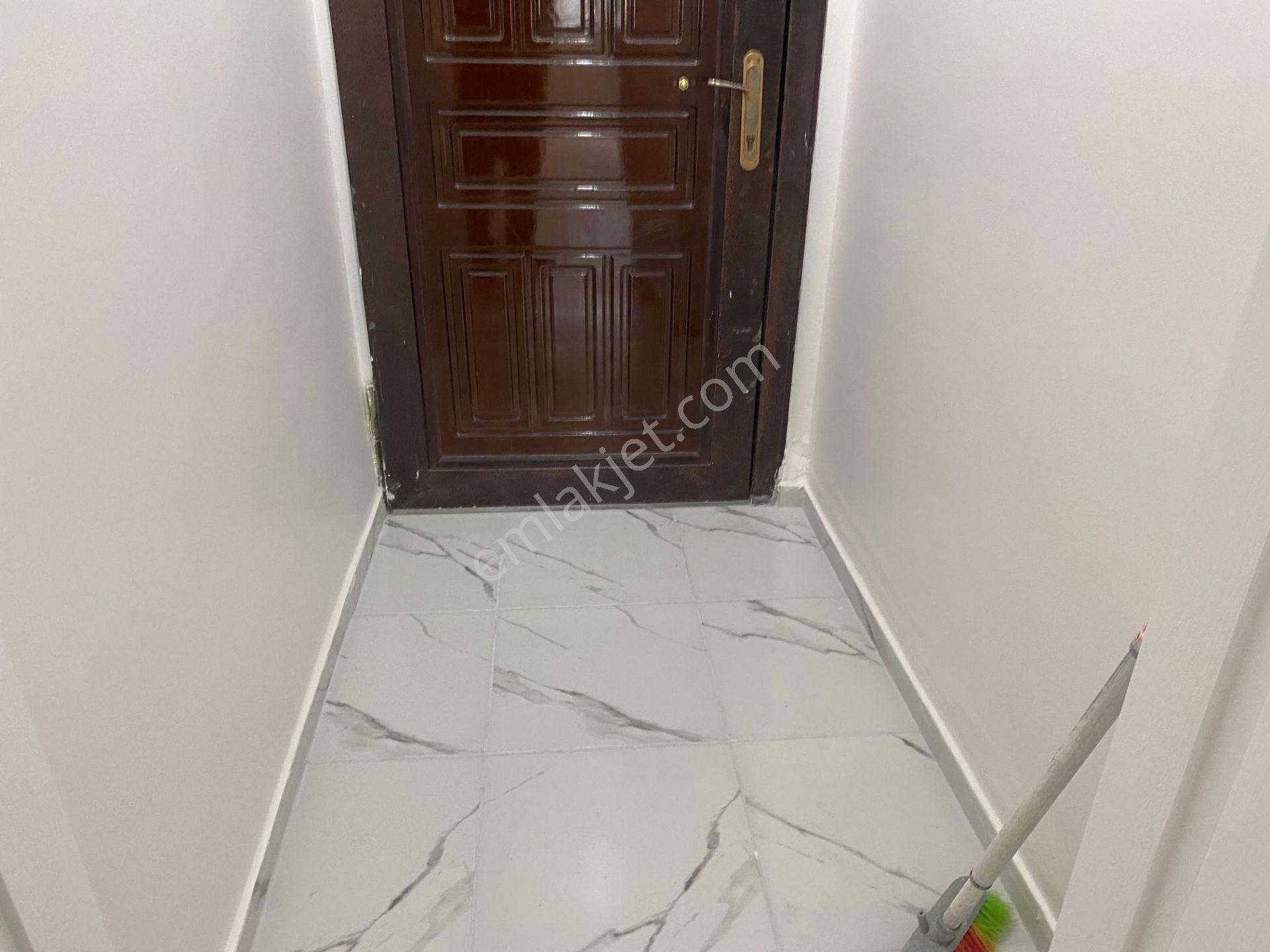 Destan-080-ali-fakih-cami-civarı-1-oda-1-salon-kombili-70m2 Orta-1.katyeni-boya-tadilatlı - Görsel 34
