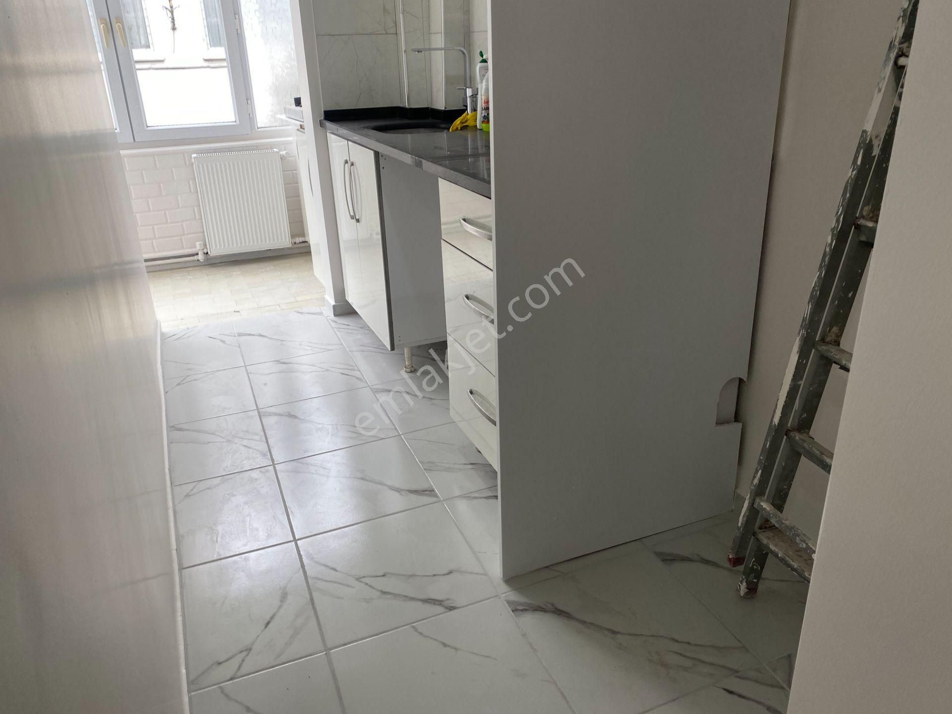 Destan-080-ali-fakih-cami-civarı-1-oda-1-salon-kombili-70m2 Orta-1.katyeni-boya-tadilatlı - Görsel 19