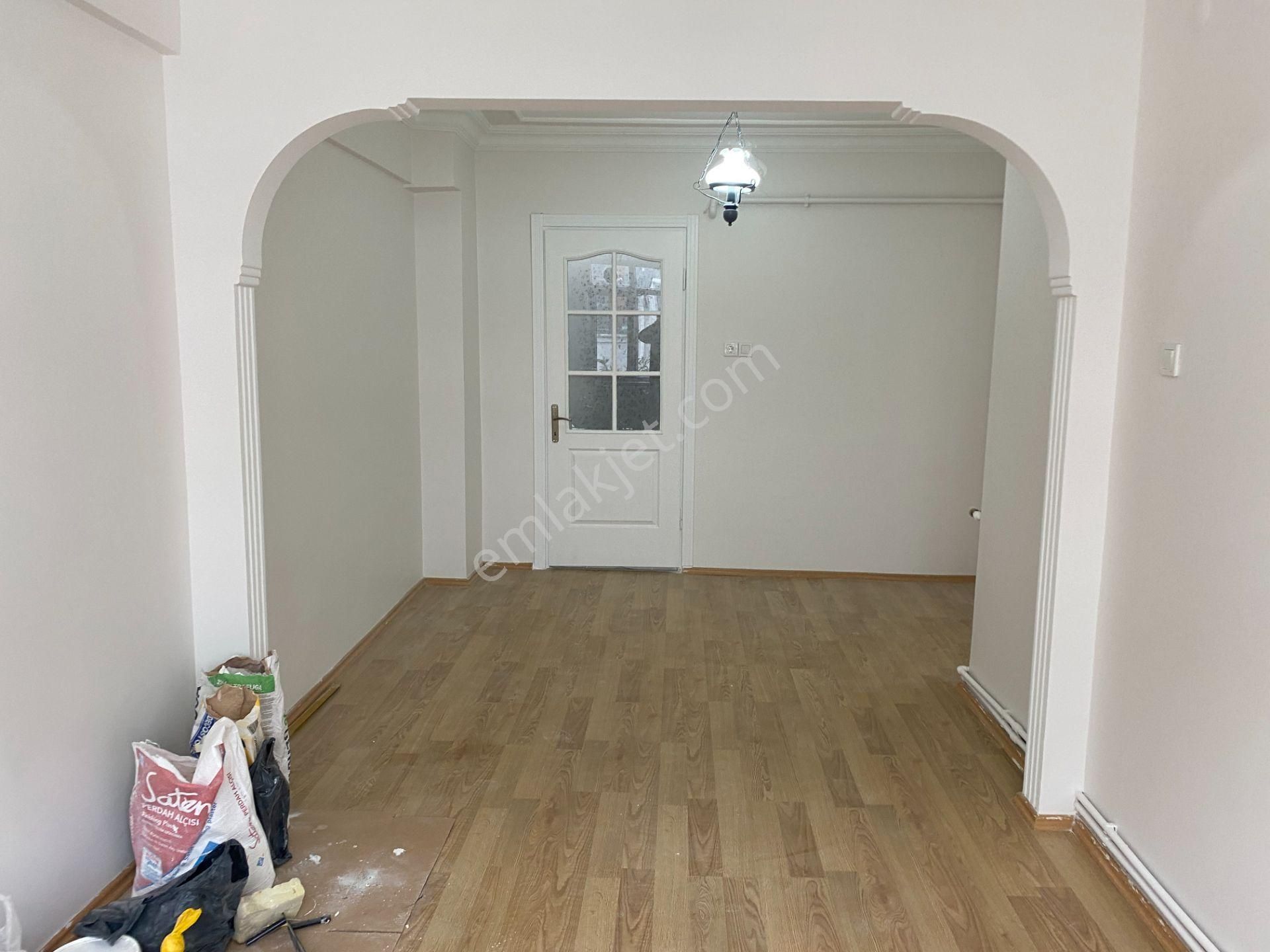Destan-080-ali-fakih-cami-civarı-1-oda-1-salon-kombili-70m2 Orta-1.katyeni-boya-tadilatlı - Görsel 7