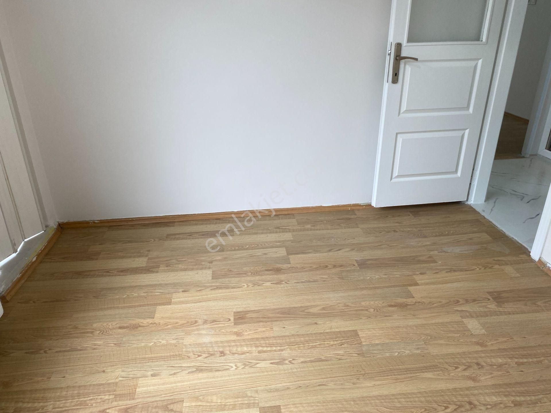 Destan-080-ali-fakih-cami-civarı-1-oda-1-salon-kombili-70m2 Orta-1.katyeni-boya-tadilatlı - Görsel 30