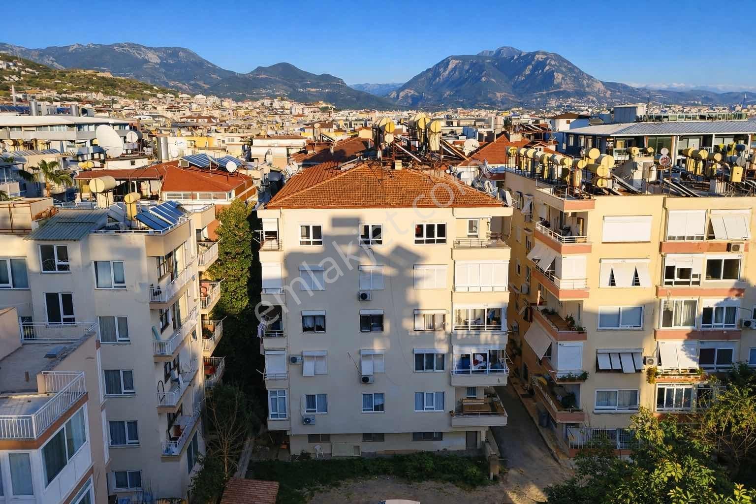 Güllerpınarın'da Denıze 100m 3+1 Ayrı Mutfak Geniş Kiralık Daire - Görsel 16