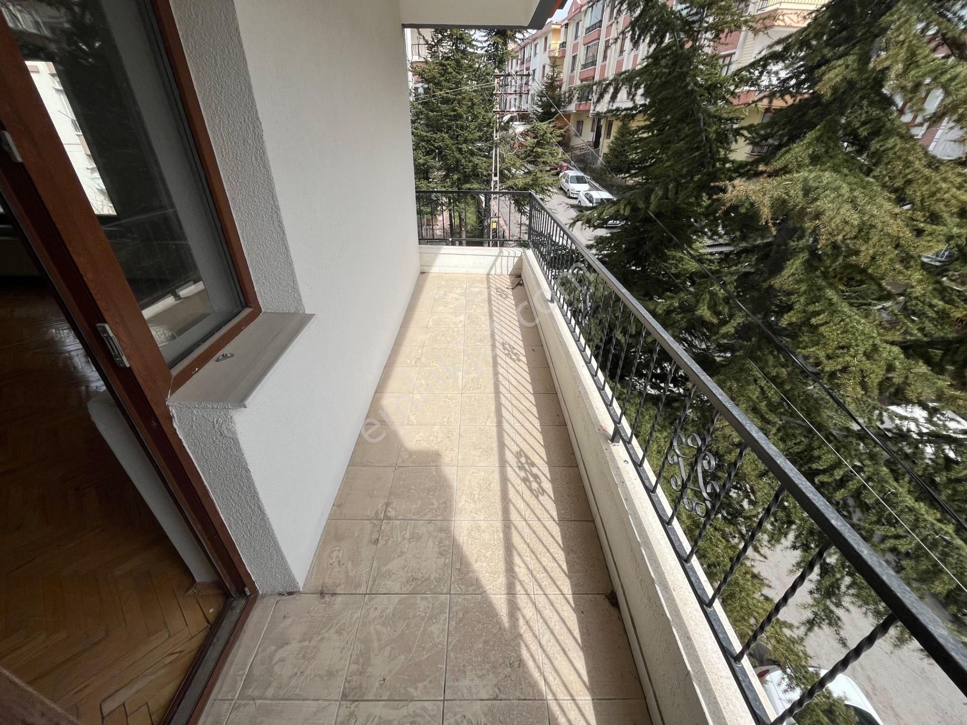 3 Balkonlu E. Banyolu Katta 3+1 - Görsel 31