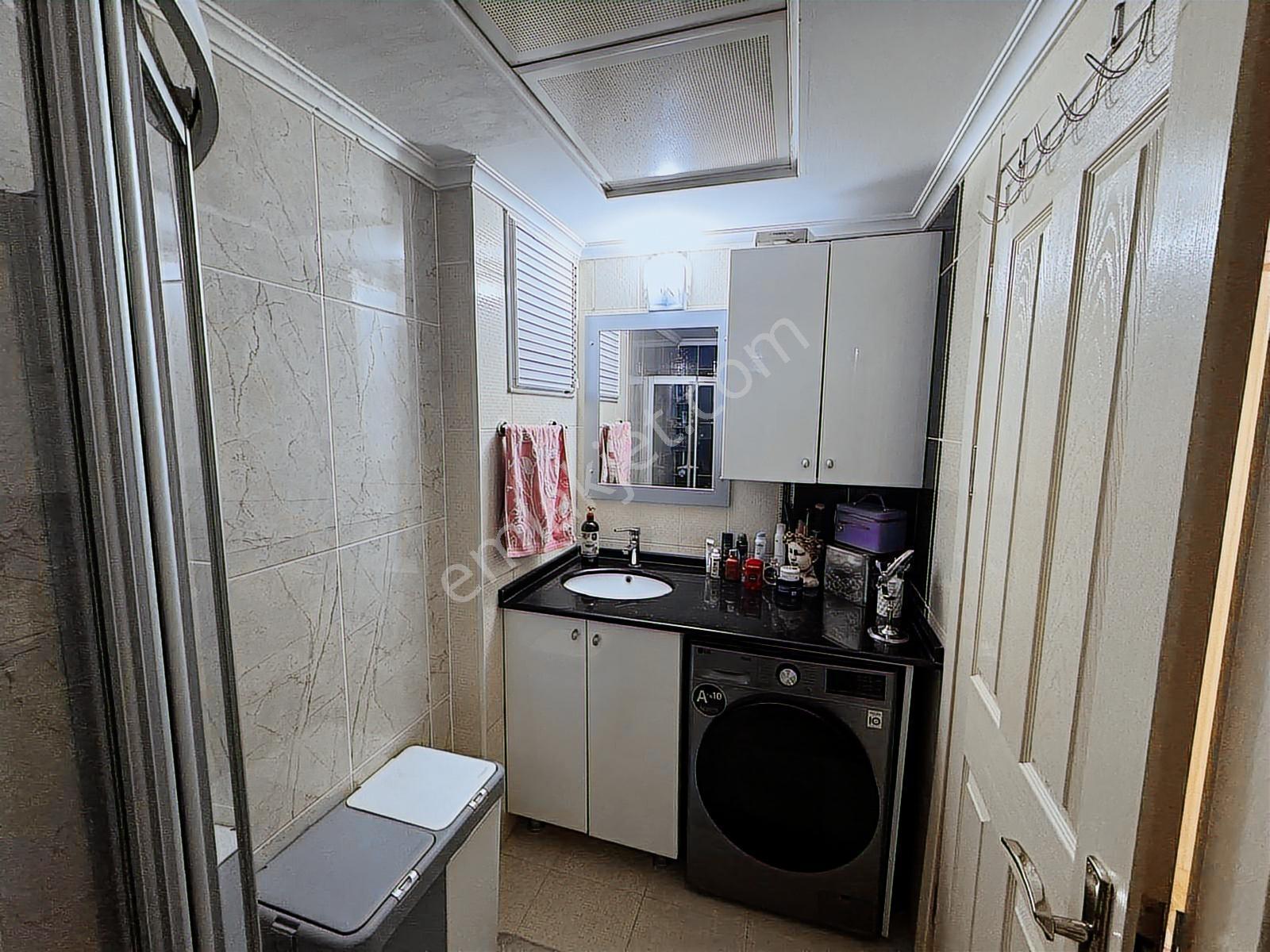 Yeşilyurt Ant Caddesinde Satılık 2+1 Daire - Görsel 24