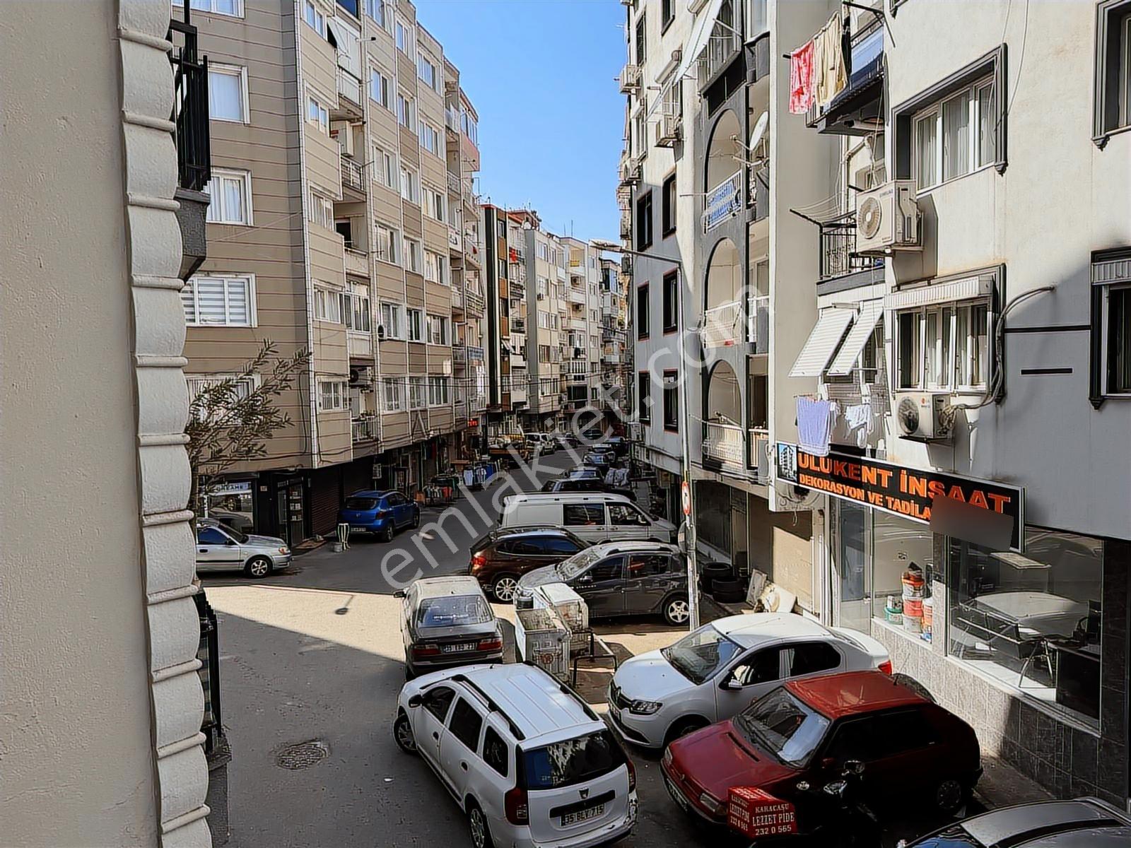 Yeşilyurt Ant Caddesinde Satılık 2+1 Daire - Görsel 9