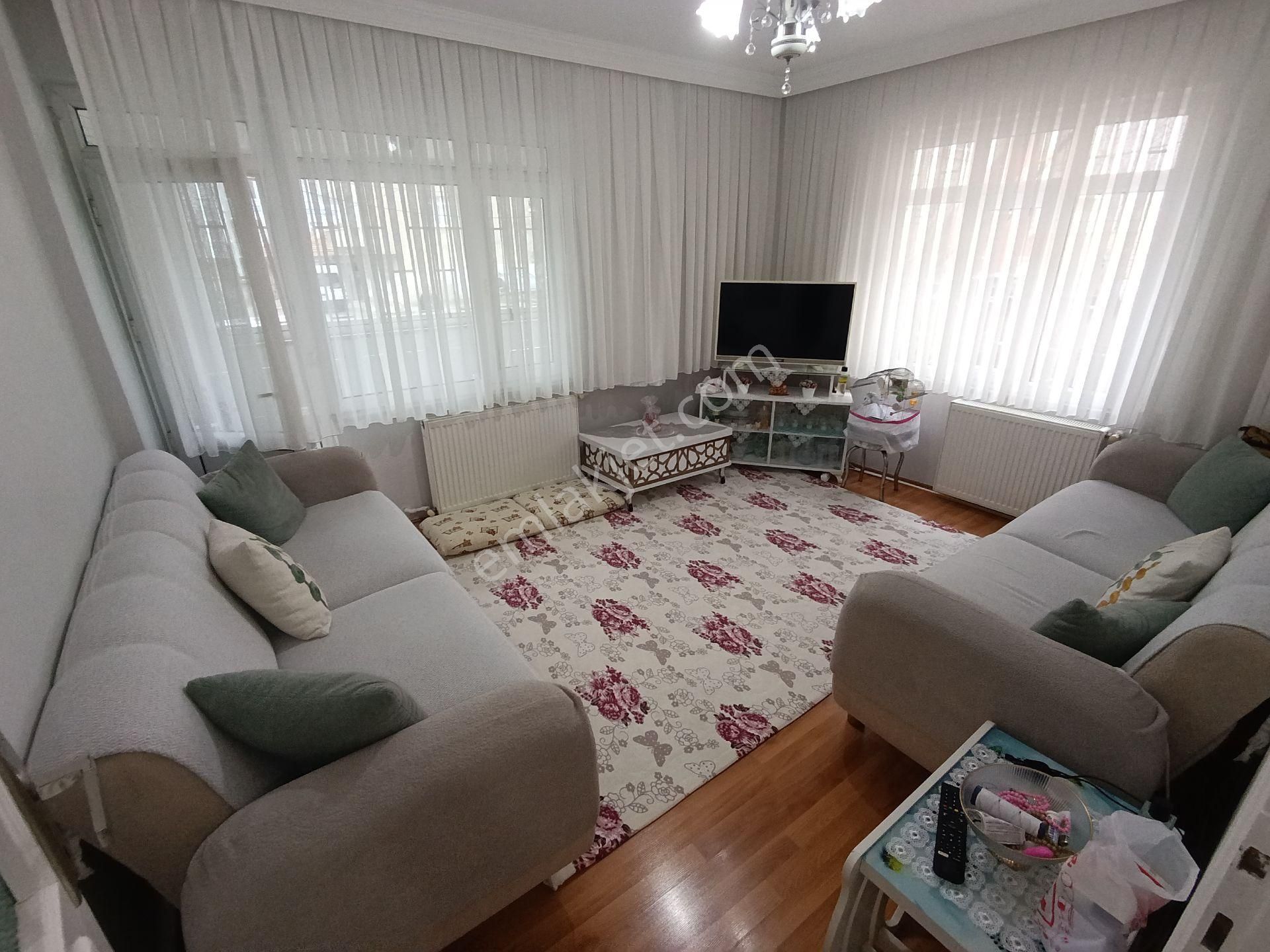 Pendik Esenyalı Da Acil Satılık Merkezi 3+1 125 M2 Masrafsız Daire - Görsel 3