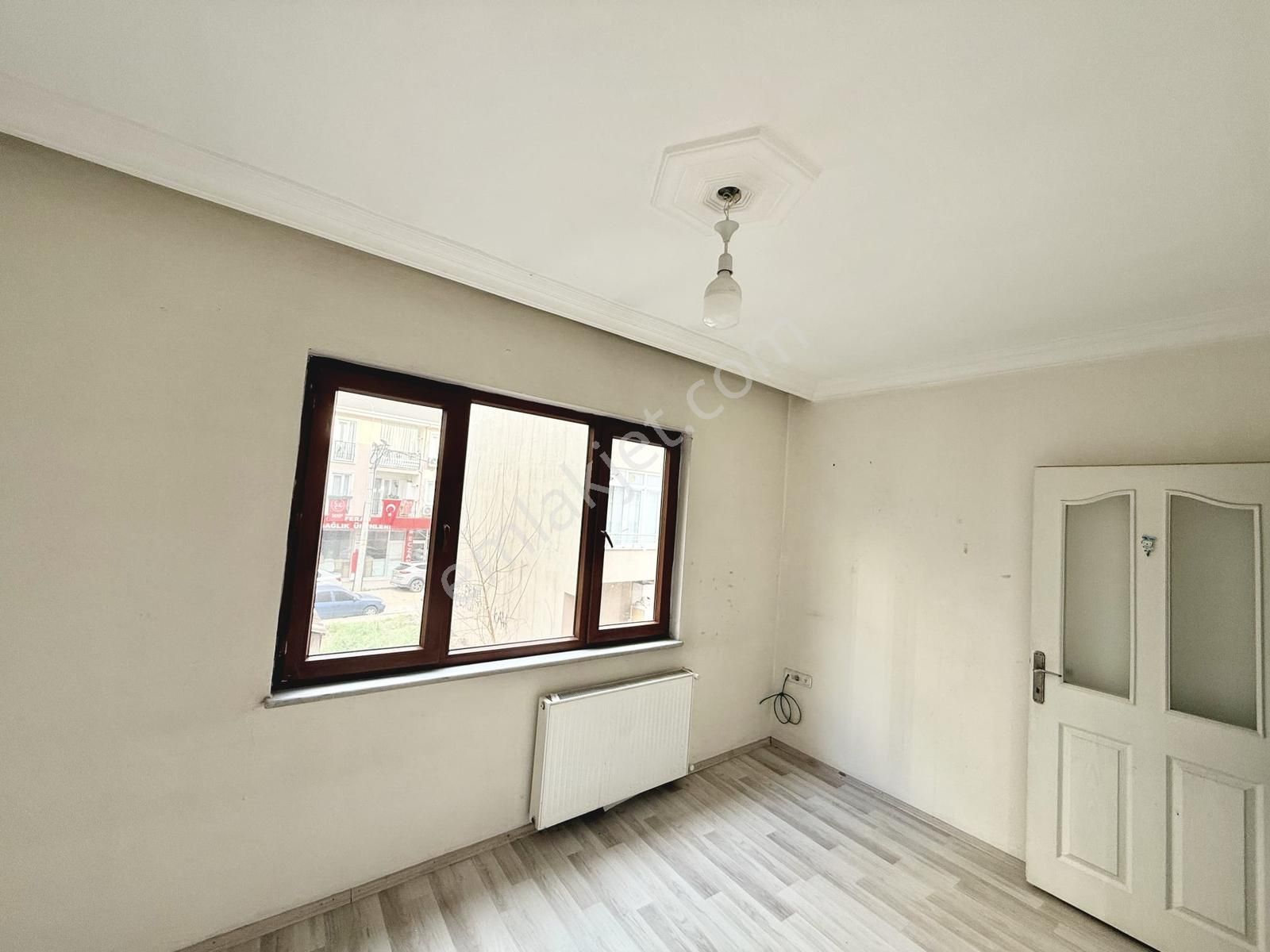 Cb Başrolden Kurtuluş Mahallesi'nde Kiralık Dair - Görsel 14