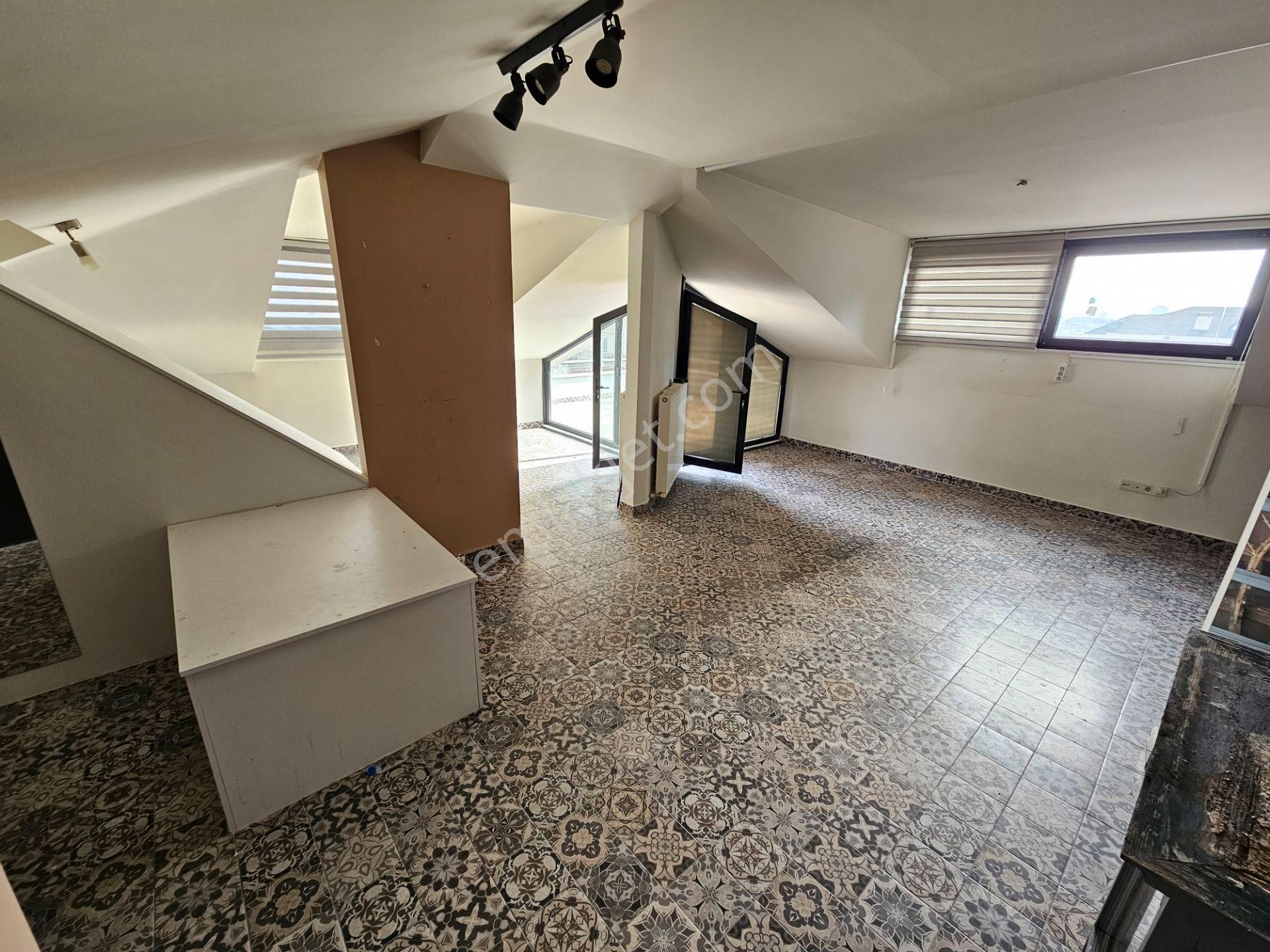 Şerifali Ataşehire Komşu Geniş 240m2 Balkonlu Teraslı 4+2 İş Yeri - Görsel 26