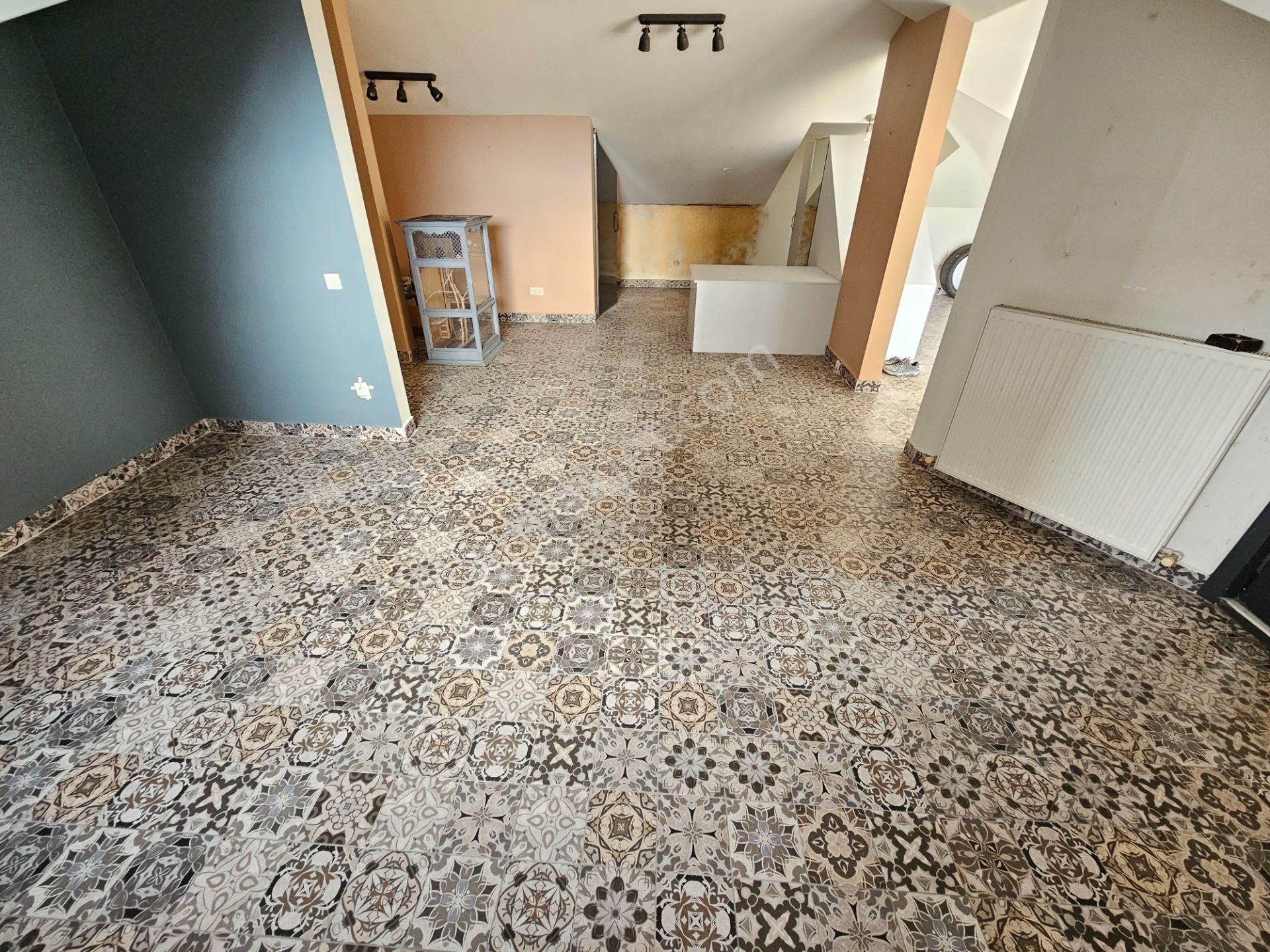 Şerifali Ataşehire Komşu Geniş 240m2 Balkonlu Teraslı 4+2 İş Yeri - Görsel 30