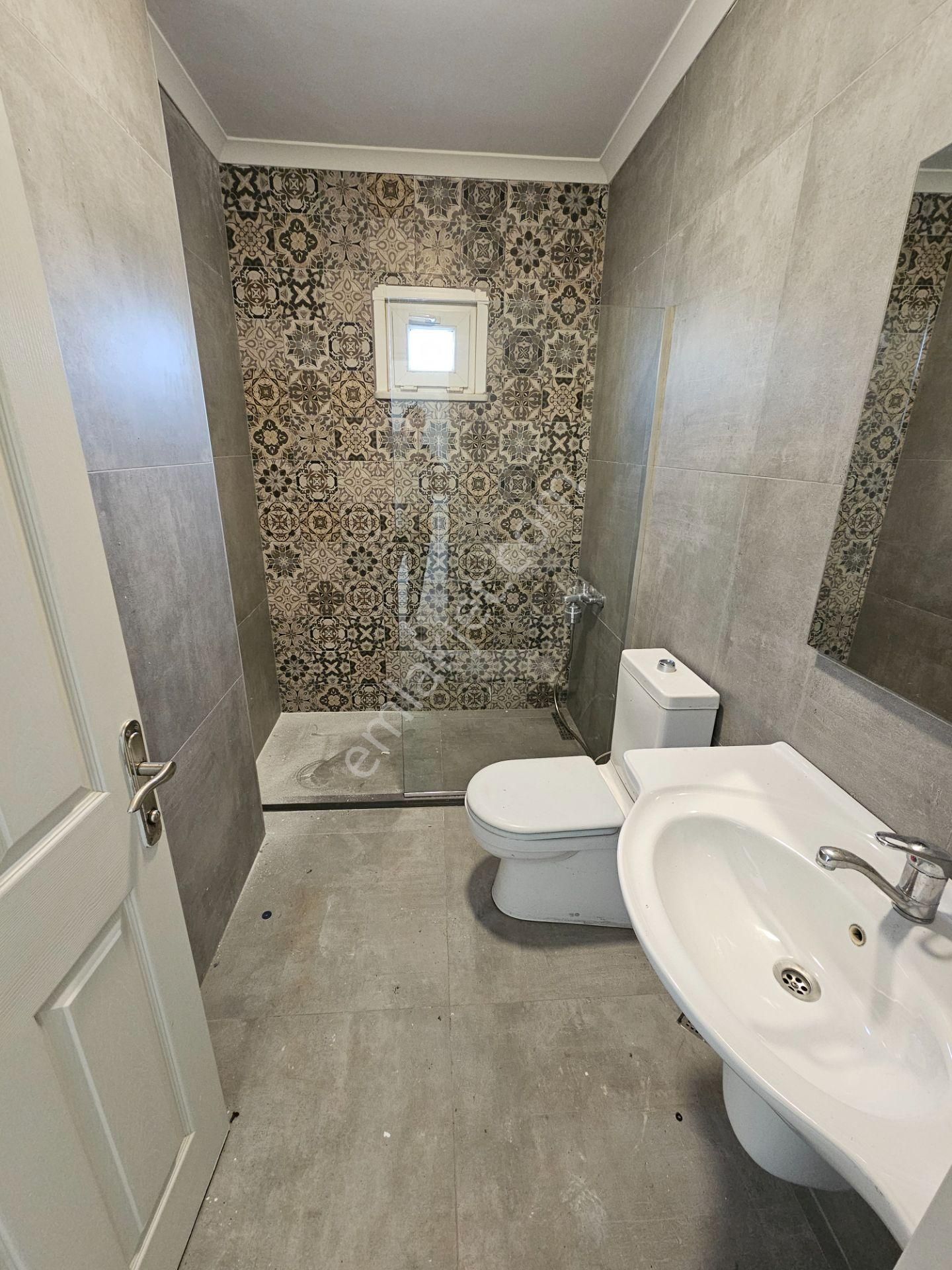 Şerifali Ataşehire Komşu Geniş 240m2 Balkonlu Teraslı 4+2 İş Yeri - Görsel 17