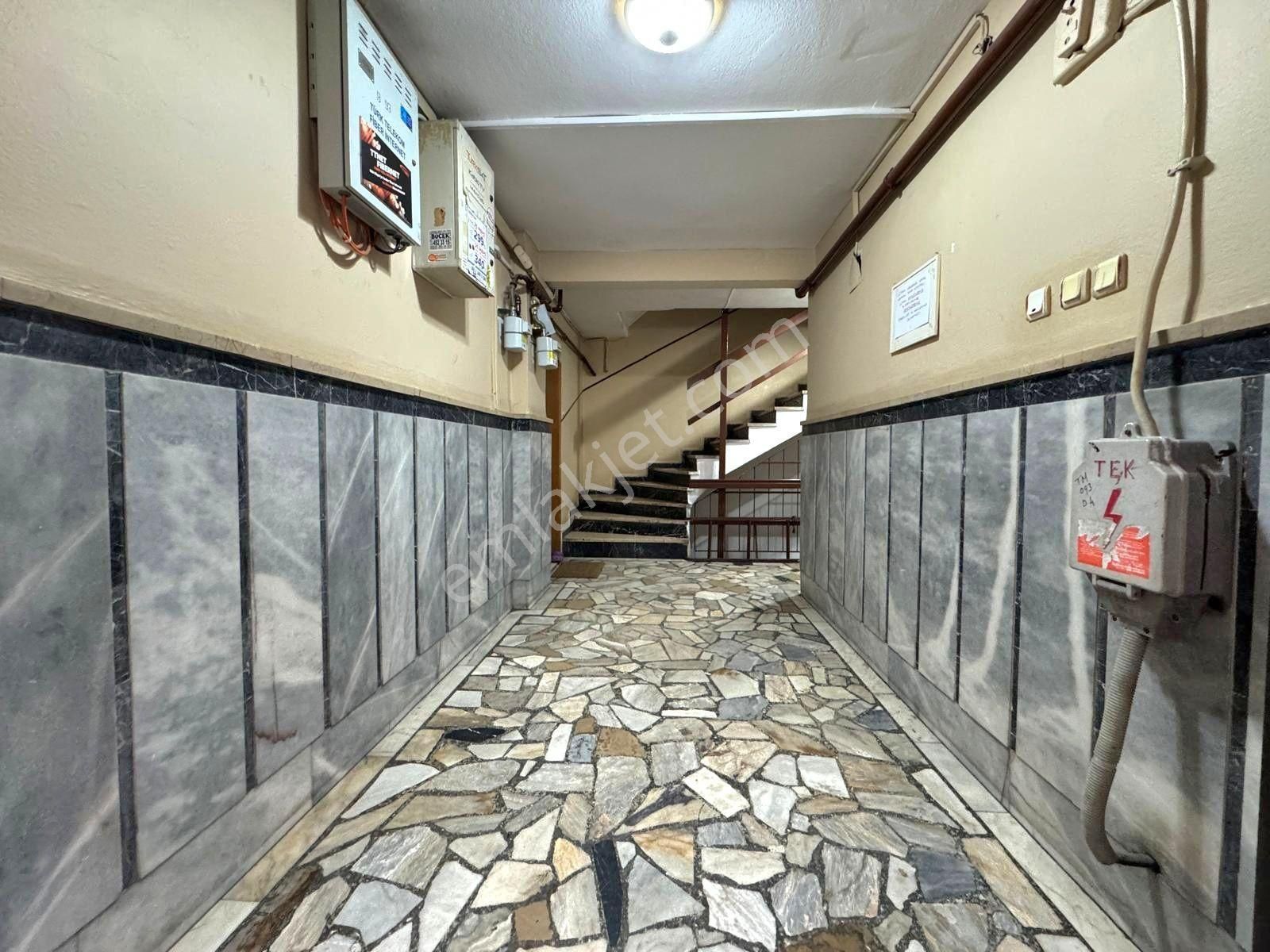 Bahçelievler Mrkz. Adnankahveci Bulvarında 2+1 90m2 1.kat - Görsel 29