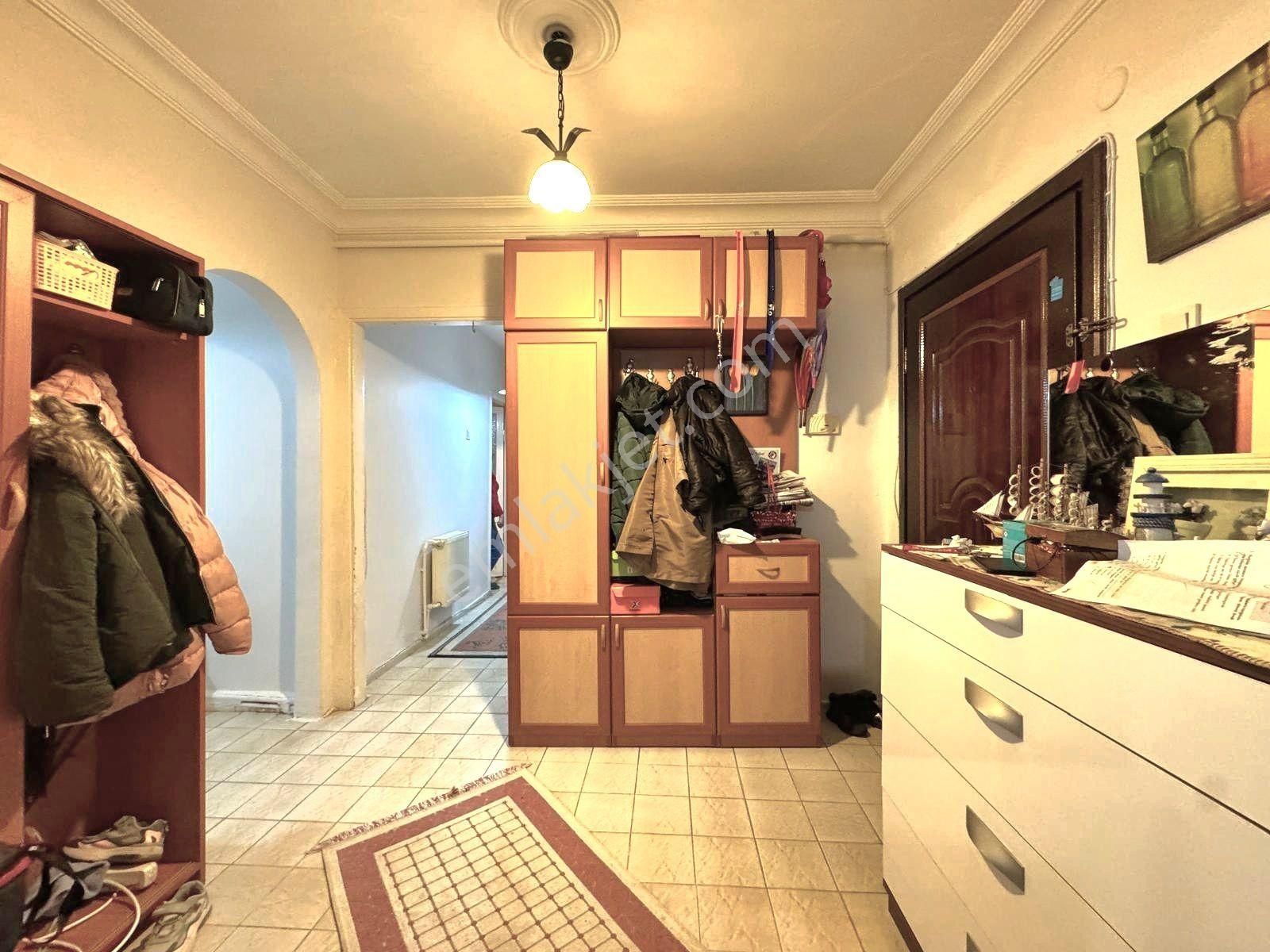 Bahçelievler Mrkz. Adnankahveci Bulvarında 2+1 90m2 1.kat - Görsel 32