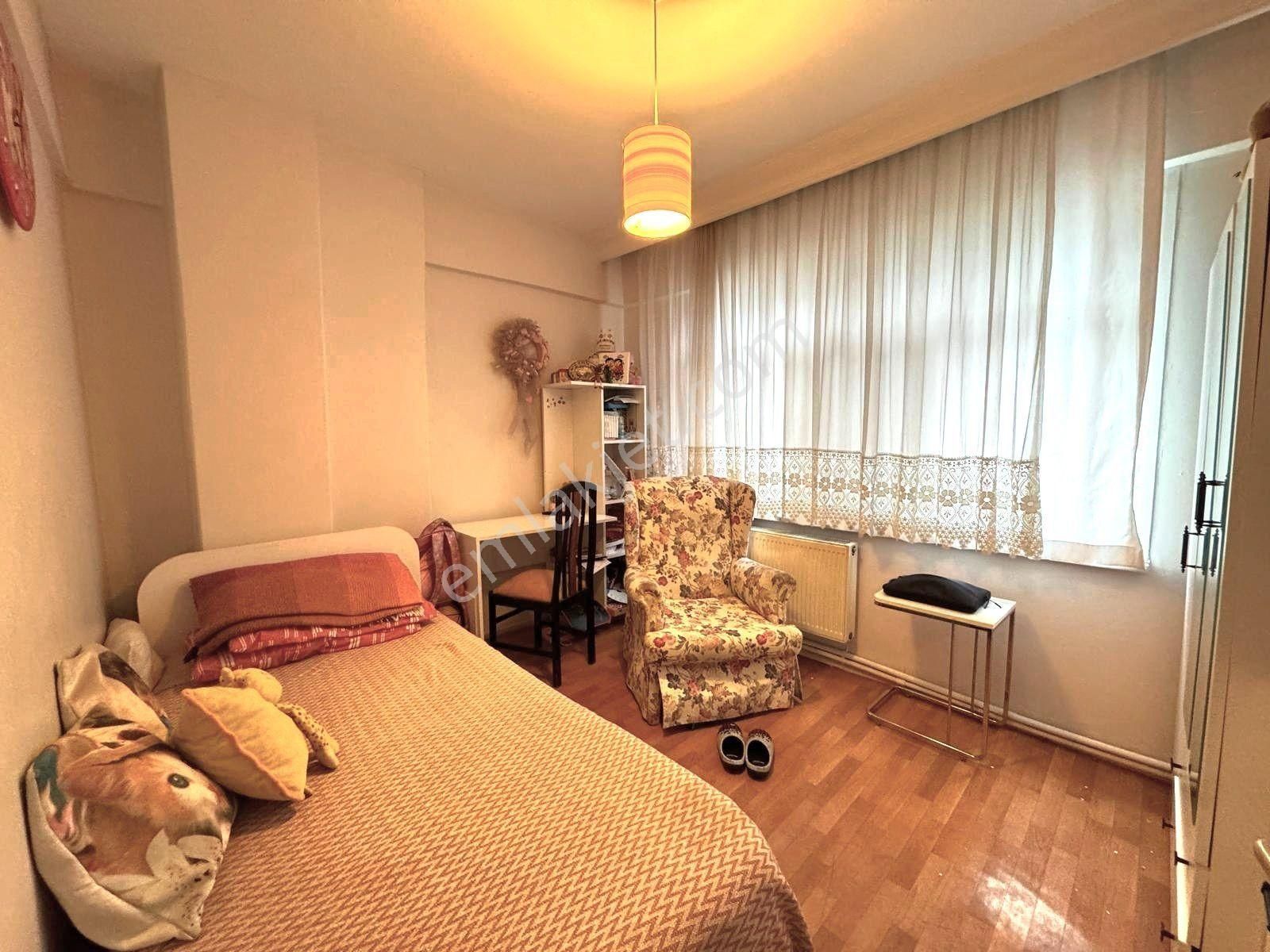 Bahçelievler Mrkz. Adnankahveci Bulvarında 2+1 90m2 1.kat - Görsel 26