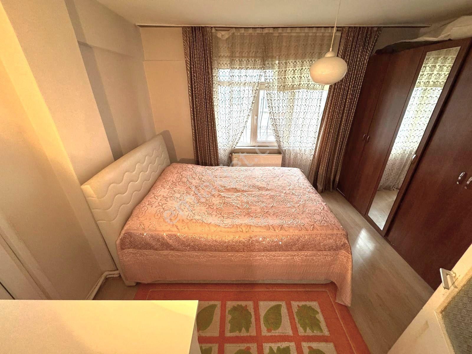 Bahçelievler Mrkz. Adnankahveci Bulvarında 2+1 90m2 1.kat - Görsel 12