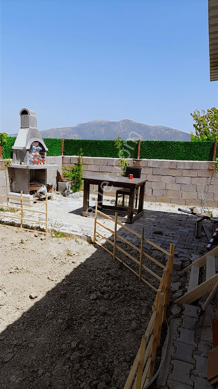 Manisa Beşyol'da 152m2 İçinde Konteyner - Görsel 15