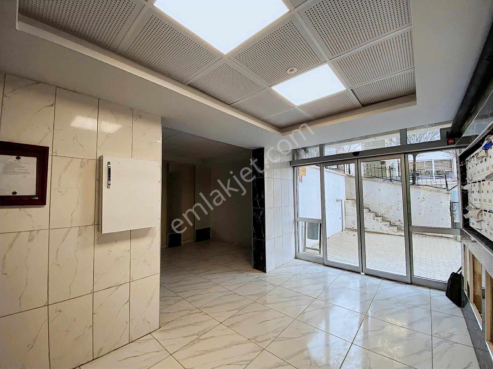 Ahi Mesut' Da Otoparklı Site İçinde Satılık 3+1 Daire - Görsel 23