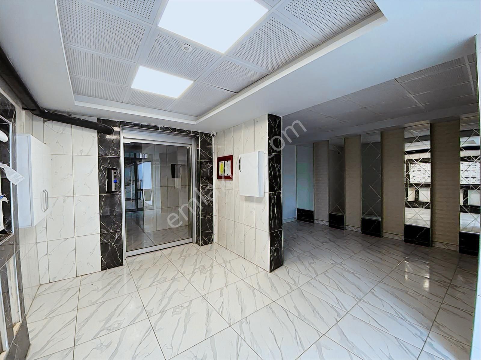 Ahi Mesut' Da Otoparklı Site İçinde Satılık 3+1 Daire - Görsel 12