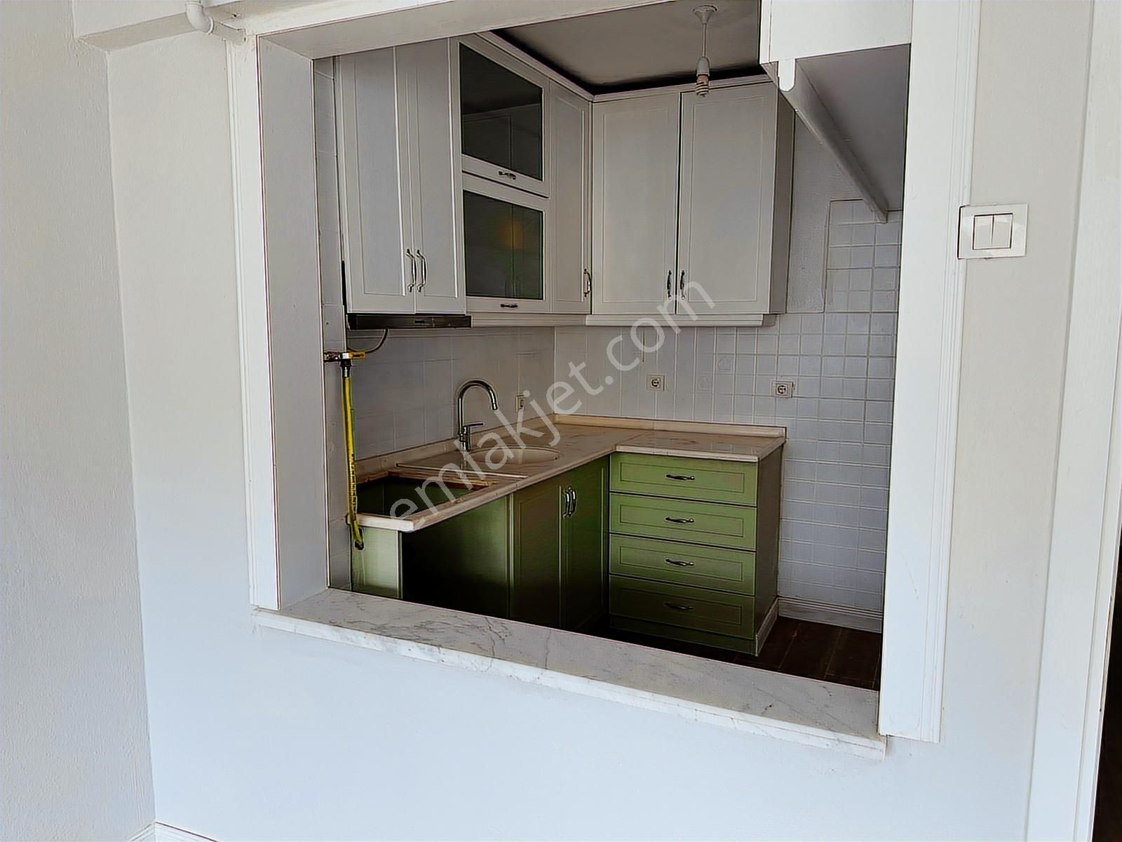 Remax Leon Gazcılar Caddesi ' Nde Satılık İçi Sıfır 1+1 Daire - Görsel 17