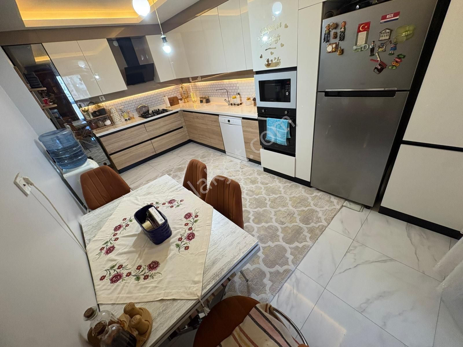 Elvan'da 3+1 G.odalı Asansörlü Kilerli Ara Katta Full Yapı Daire - Görsel 20