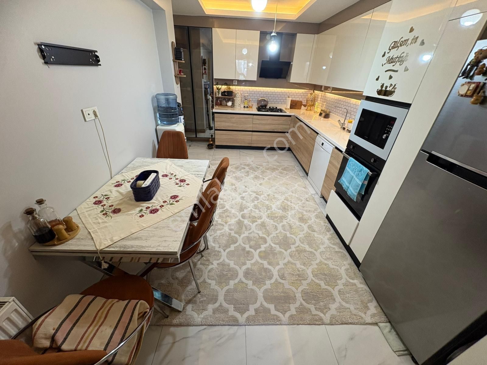 Elvan'da 3+1 G.odalı Asansörlü Kilerli Ara Katta Full Yapı Daire - Görsel 8