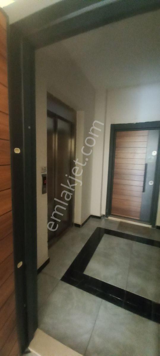 İskenderun Meydan Mah.yapı Kullanımlı Hasarsız 1+1 Satılık Daire - Görsel 9